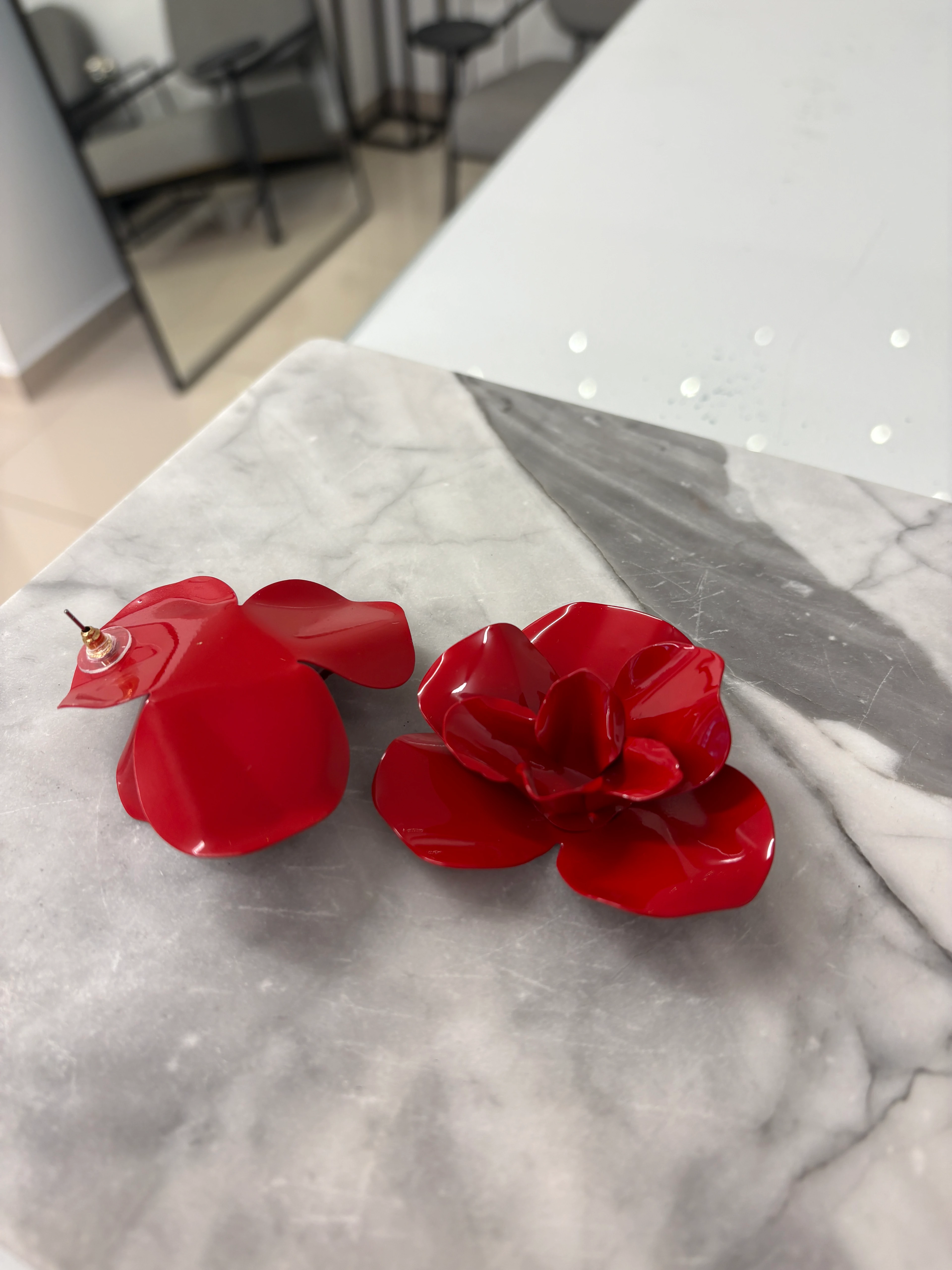 Kırmızı Gül Küpe