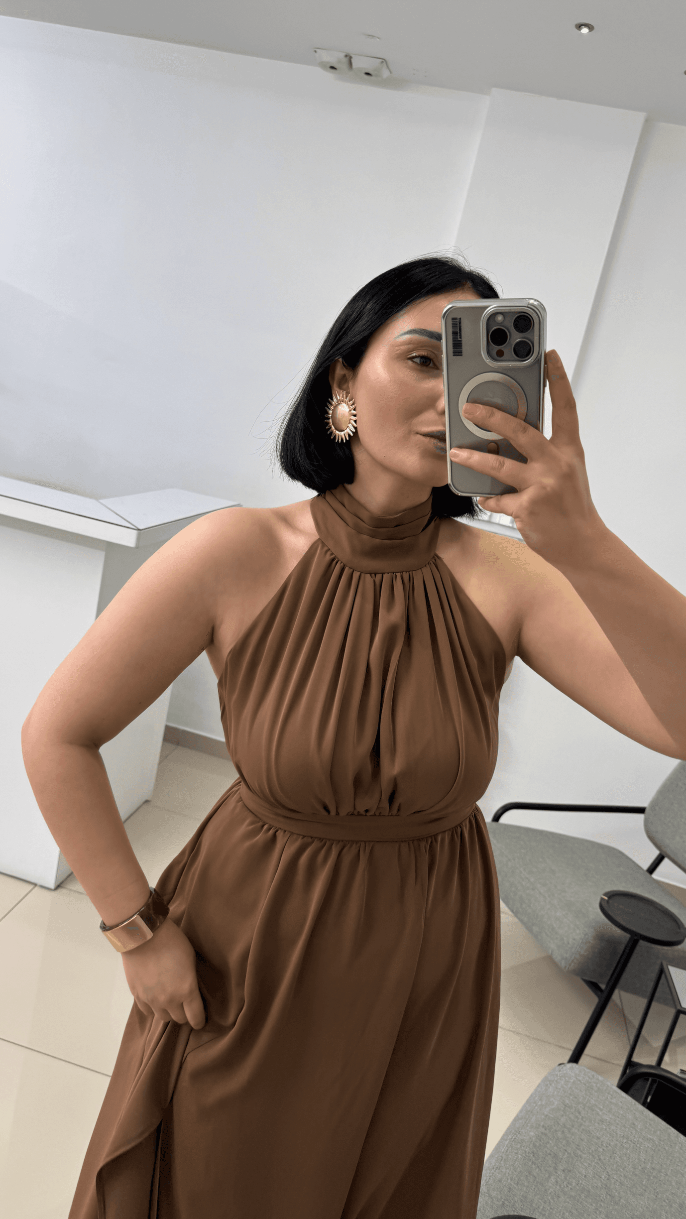 Halter Yaka İnce Krep Kumaş Elbise/ Kahve