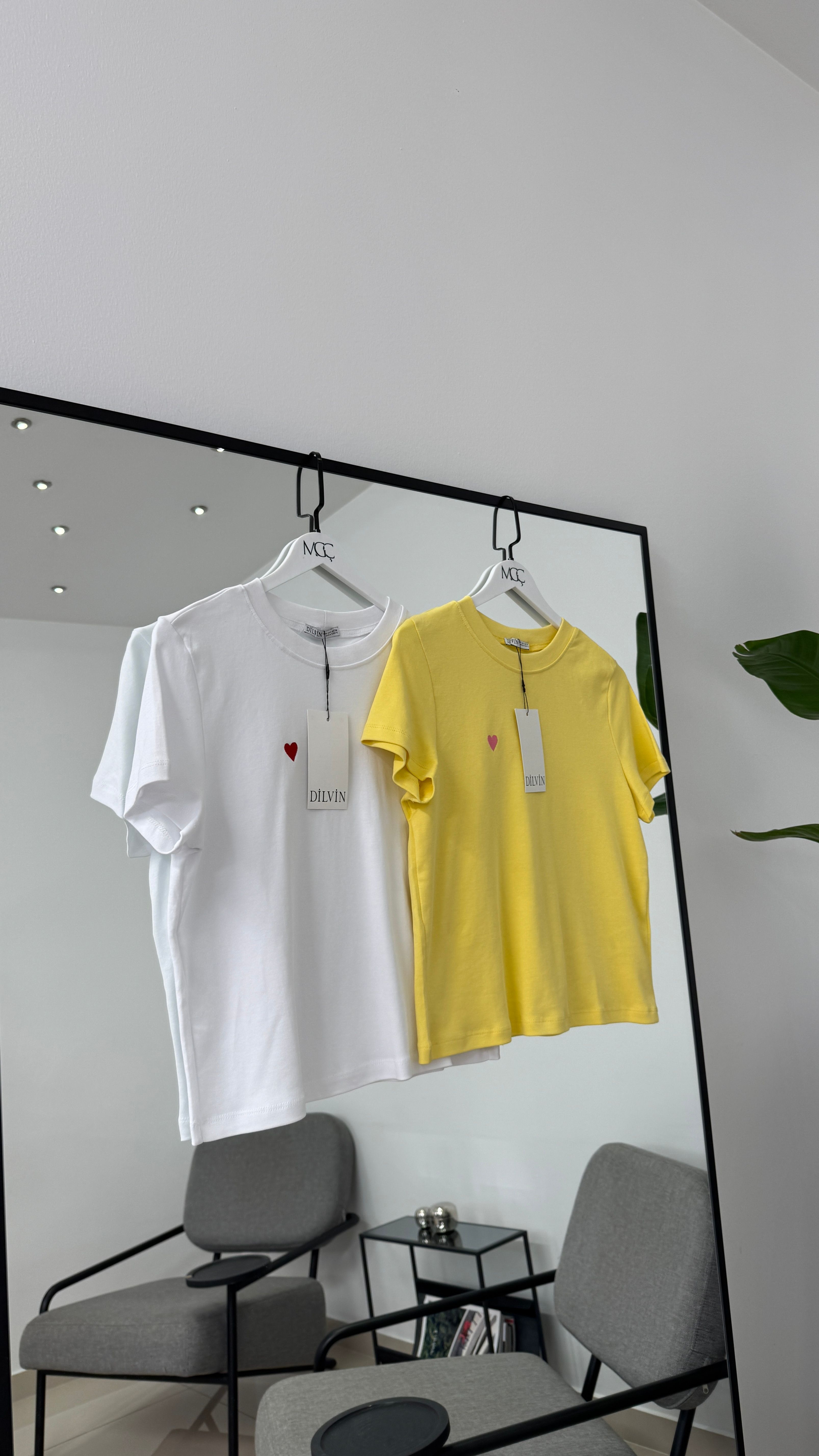Kalp Nakışlı Pamuklu T-shirt /Sarı-Beyaz