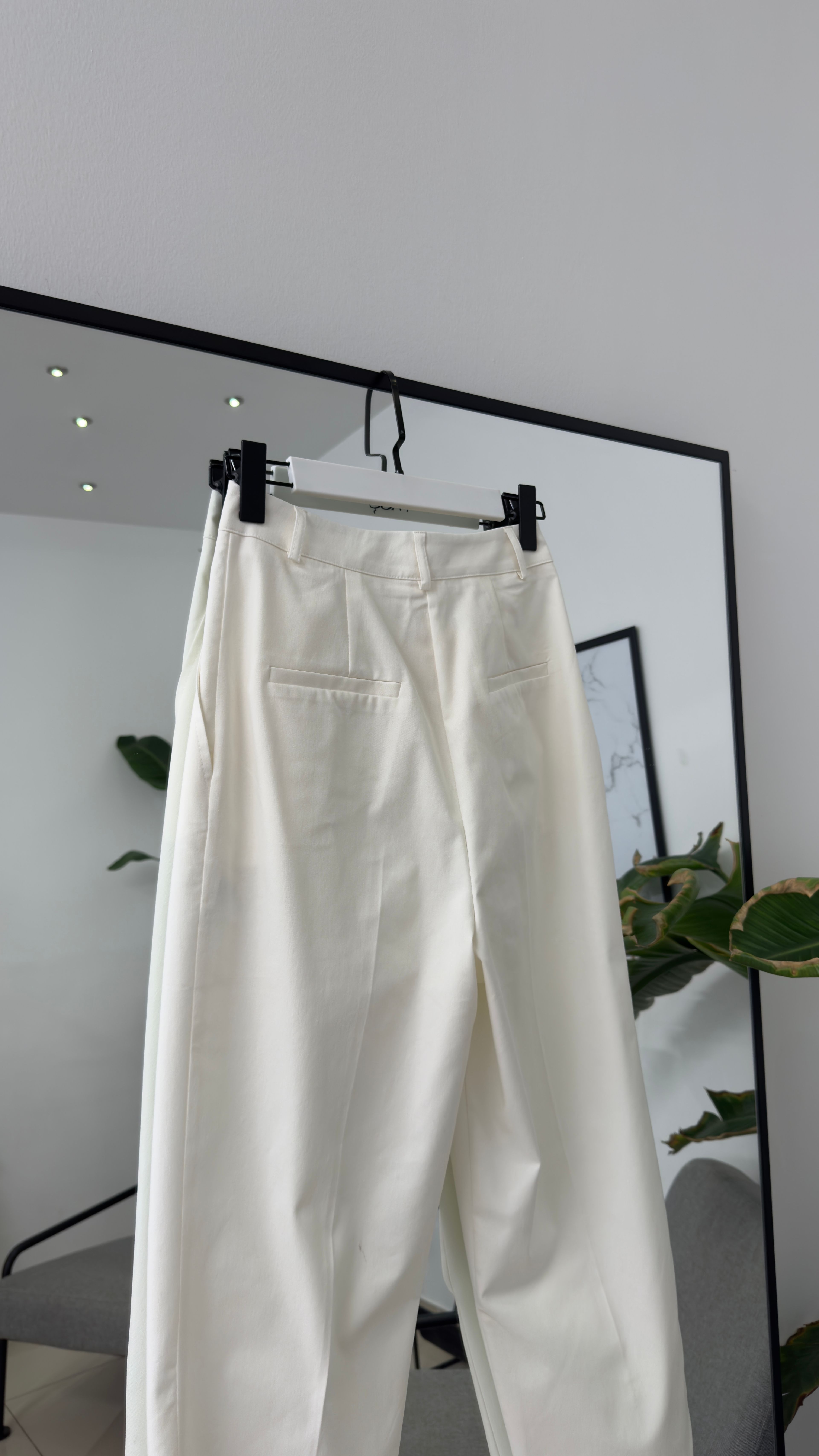 Gabardin Kumaş Ekru Pantolon