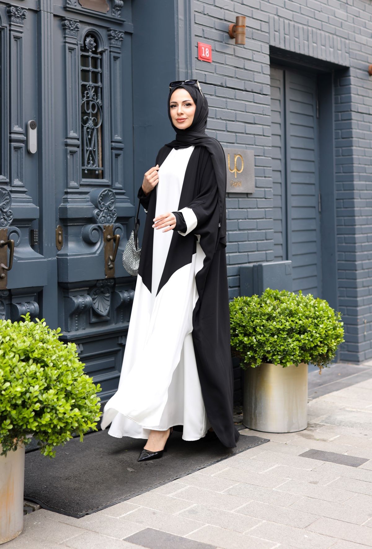 Almila Medine İpeği Elbise & Kimono Beyaz- 1003