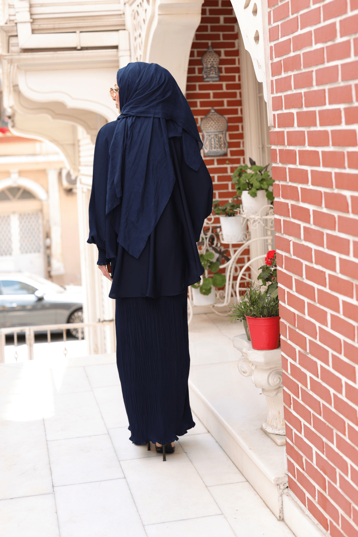Elagant Dubai İpeği Pelerın Takım & Beyaz
