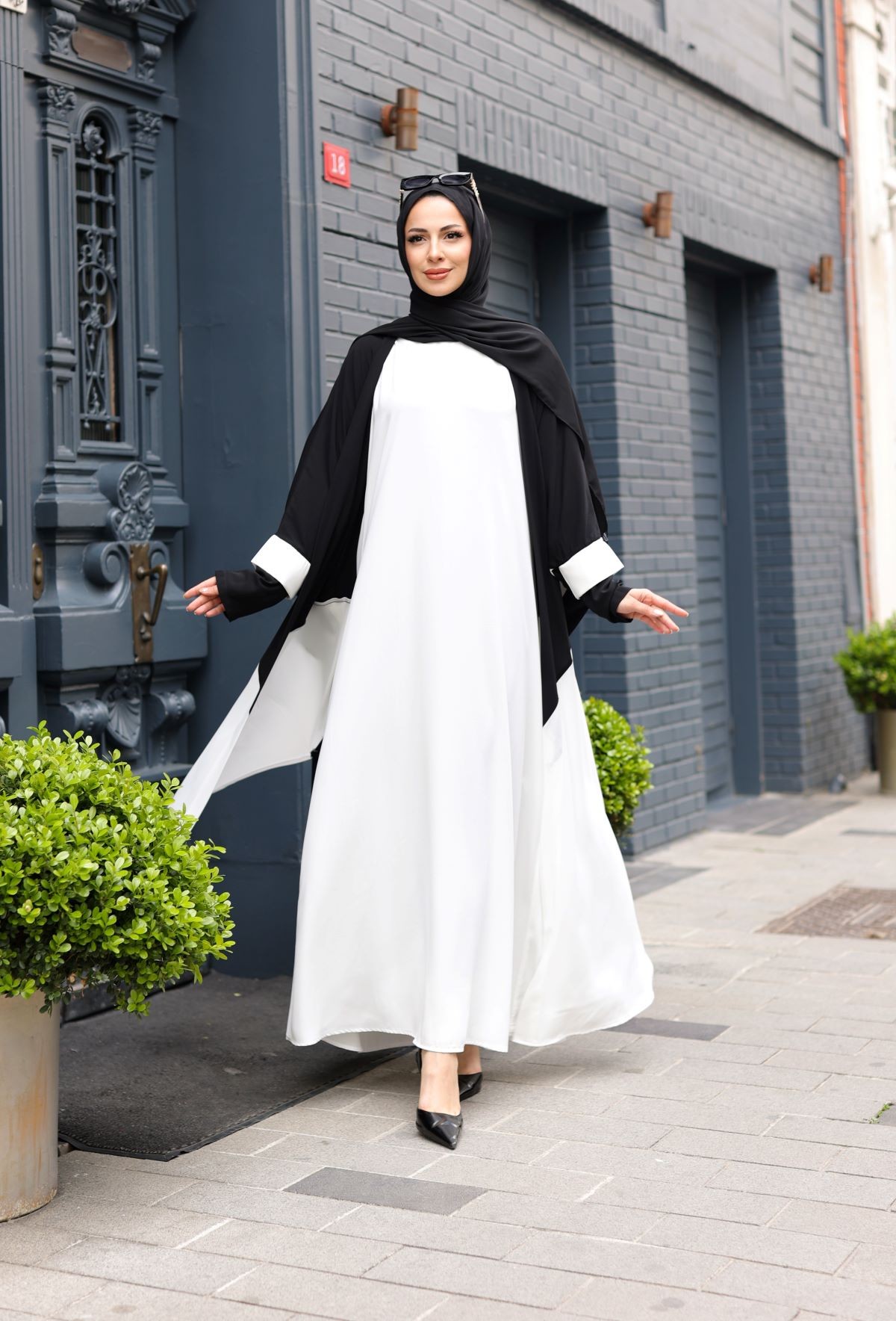 Almila Medine İpeği Elbise & Kimono Beyaz- 1003