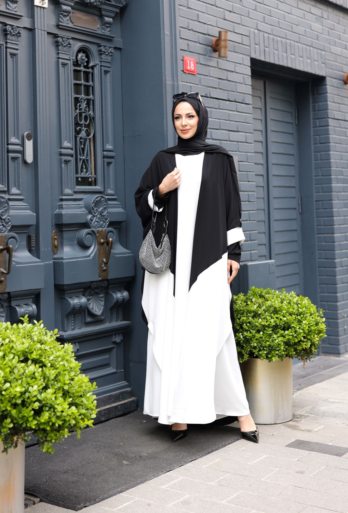 Almila Medine İpeği Elbise & Kimono Beyaz- 1003