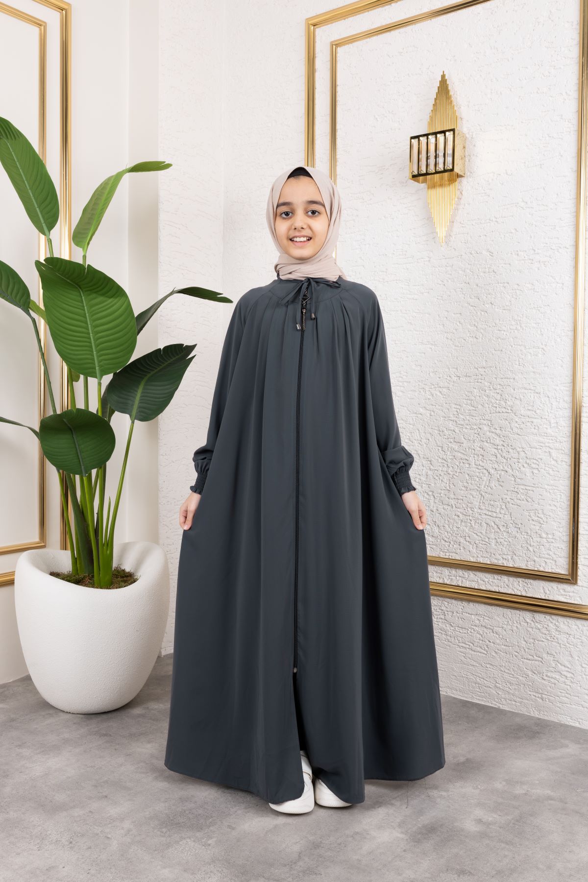 Bağcıklı Pileli Çocuk Ferace 4007 & Füme