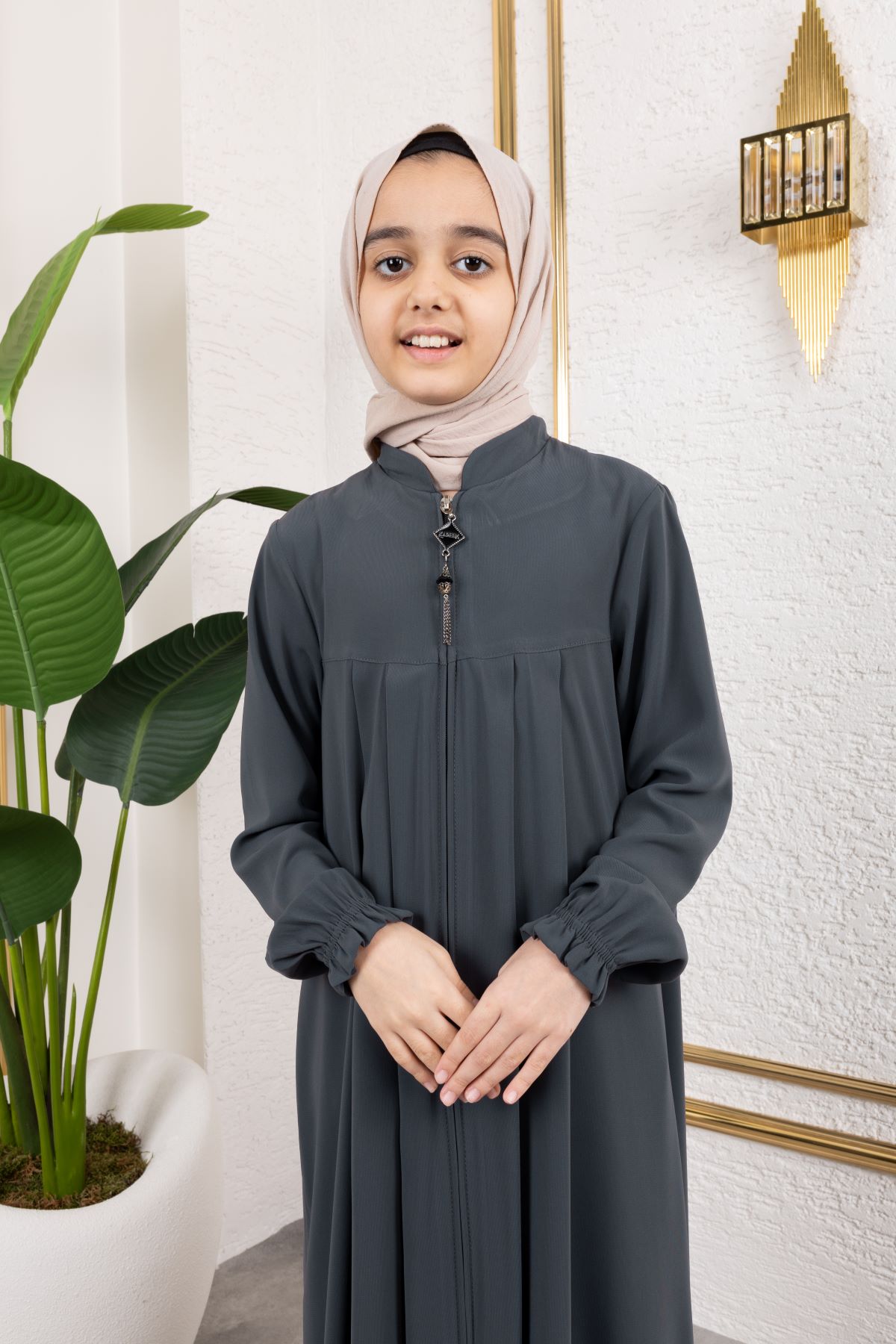 Robalı Pileli Çocuk Ferace 4005 & Füme