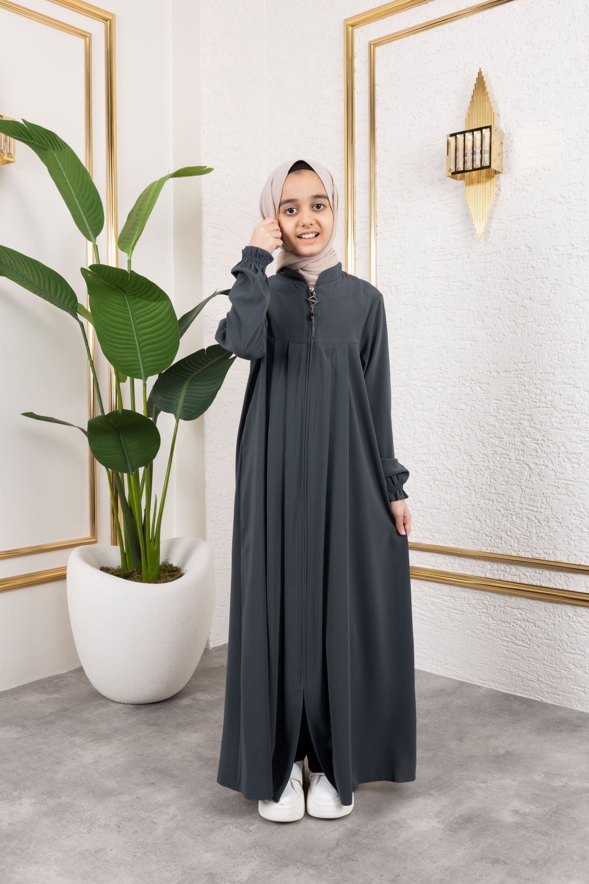 Robalı Pileli Çocuk Ferace 4005 & Füme