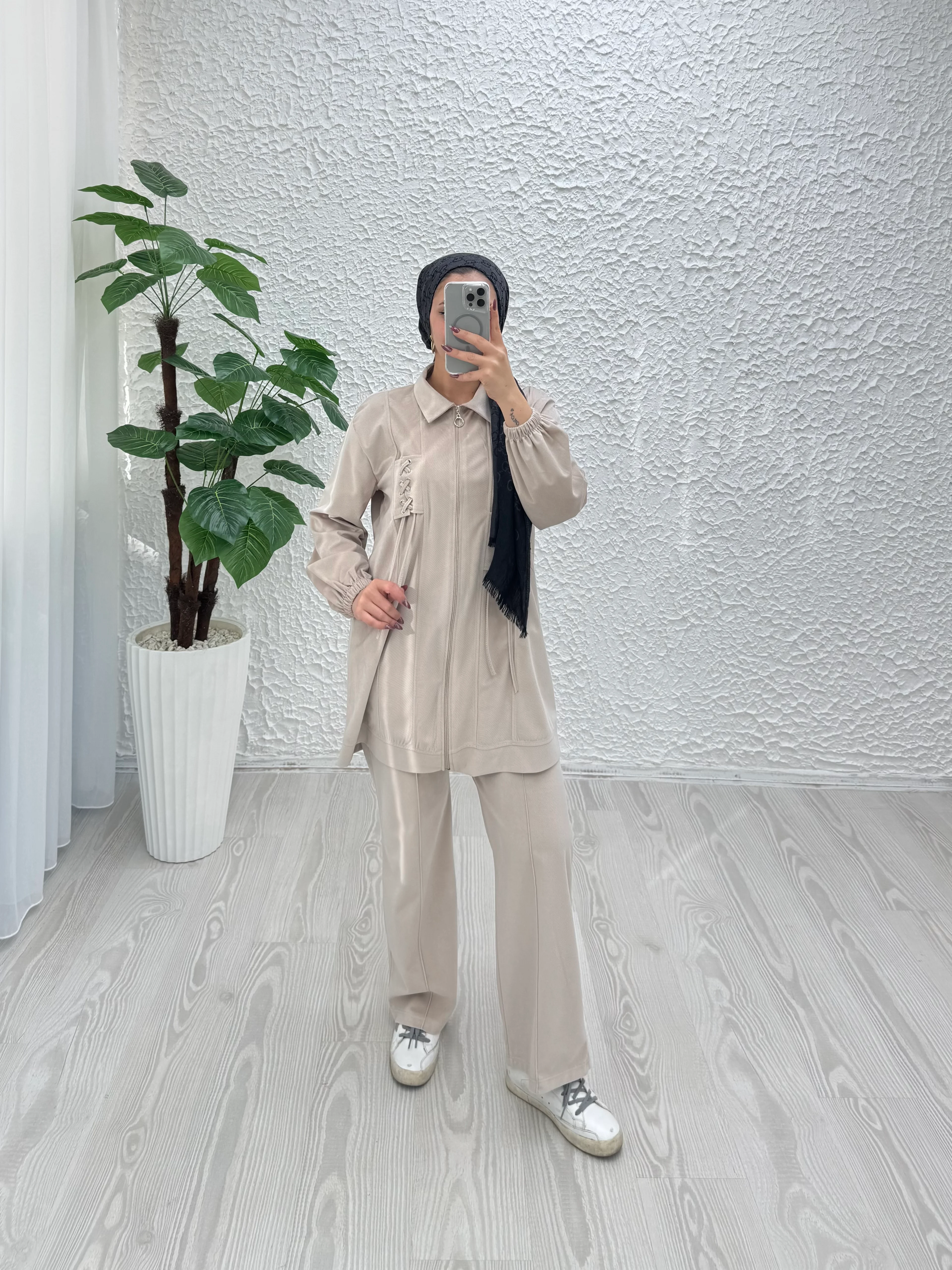 Rayonlu kadife takım - krem