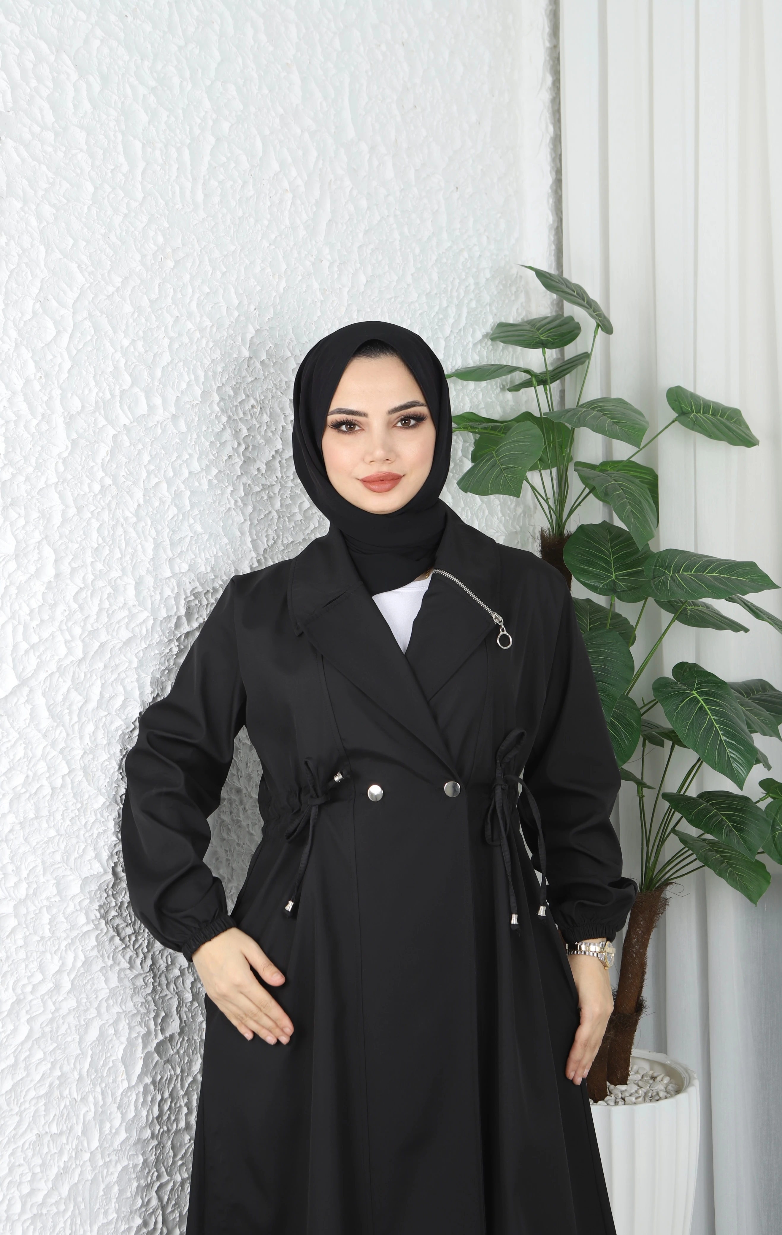 Belden Ayarlamalı Fermuar Detaylı Kapitone Mont 