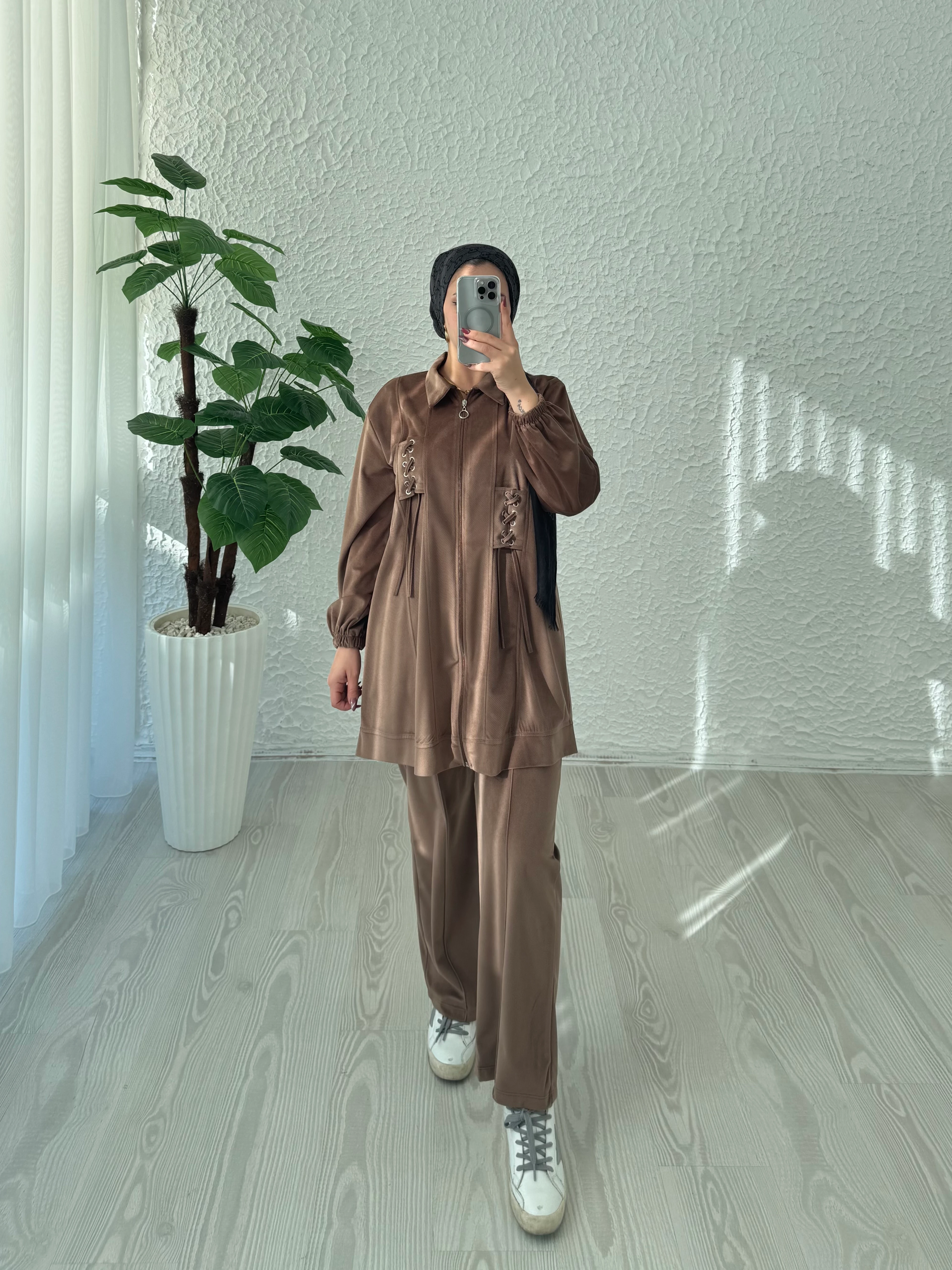 Rayonlu kadife takım - Kahverengi