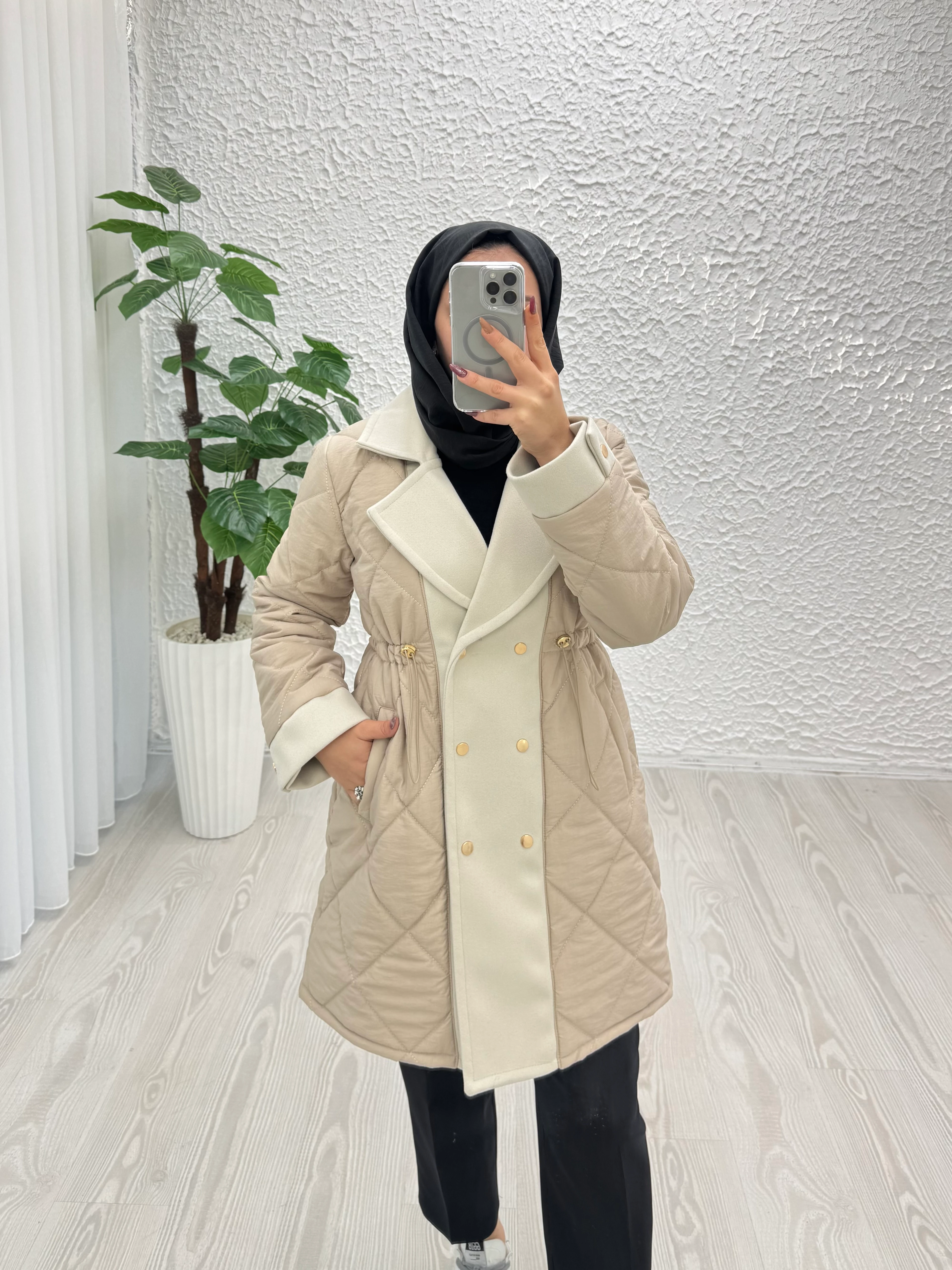 Kapitone mont kaşe mix  - krem