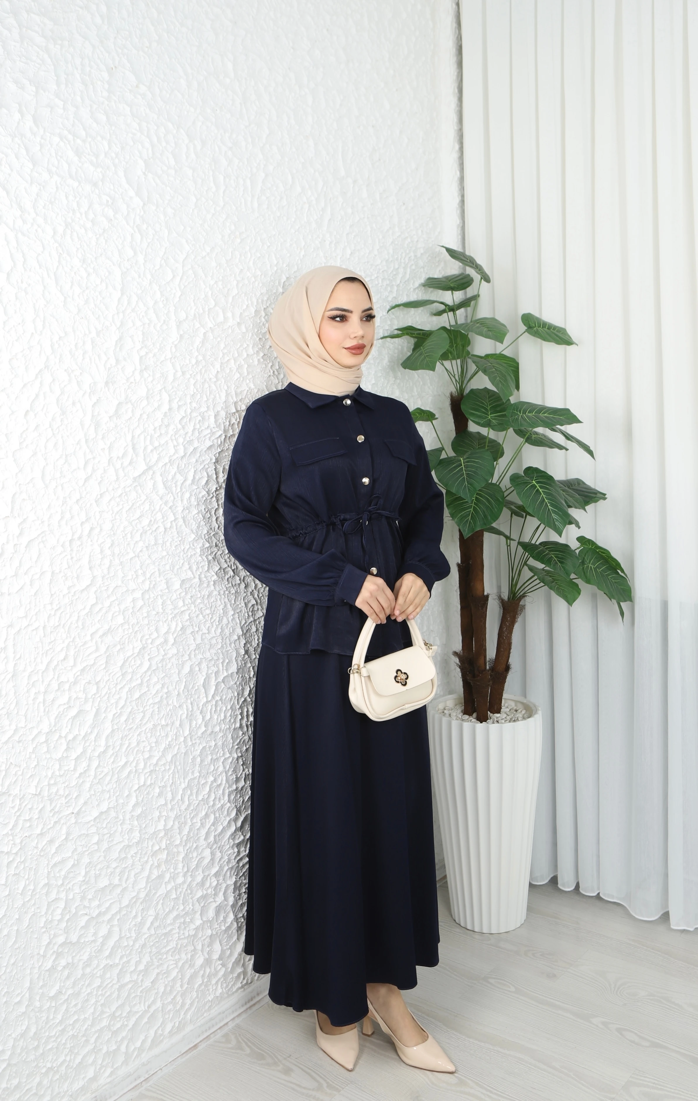 Beli Bağlamalı Etekli Krinkıl Astarlı Takım  - Lacivert