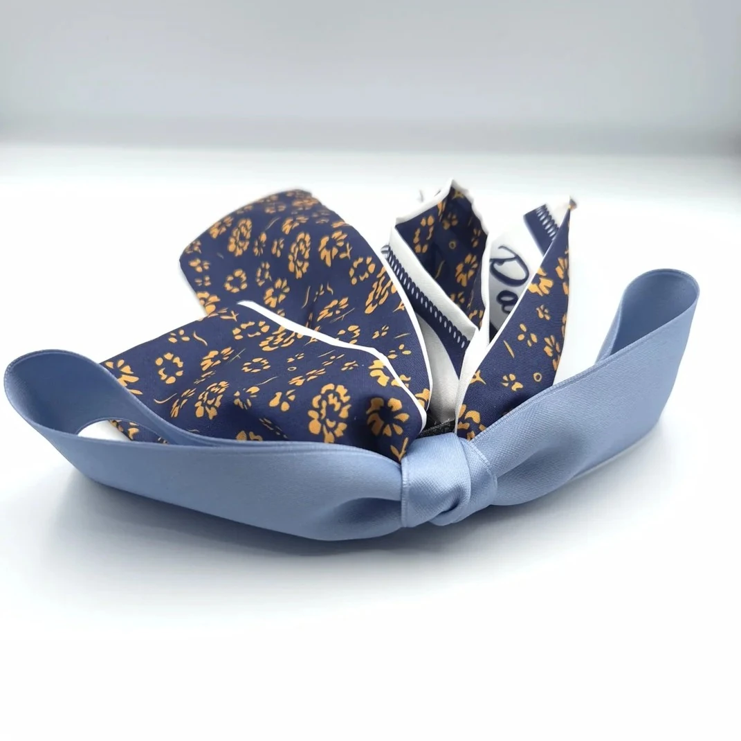 Gökteki Çiçekler Muz Toka 