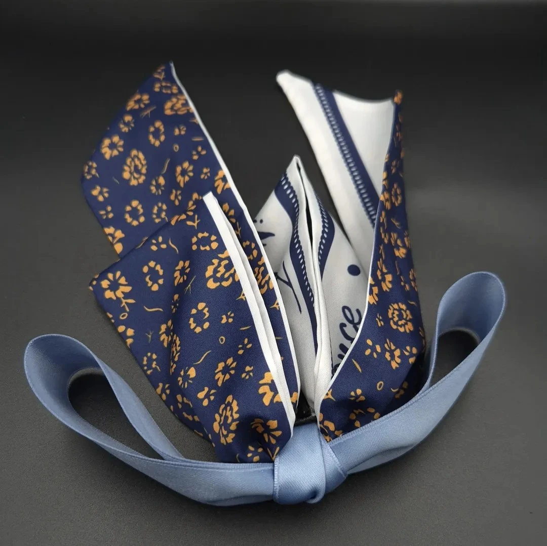 Gökteki Çiçekler Muz Toka 