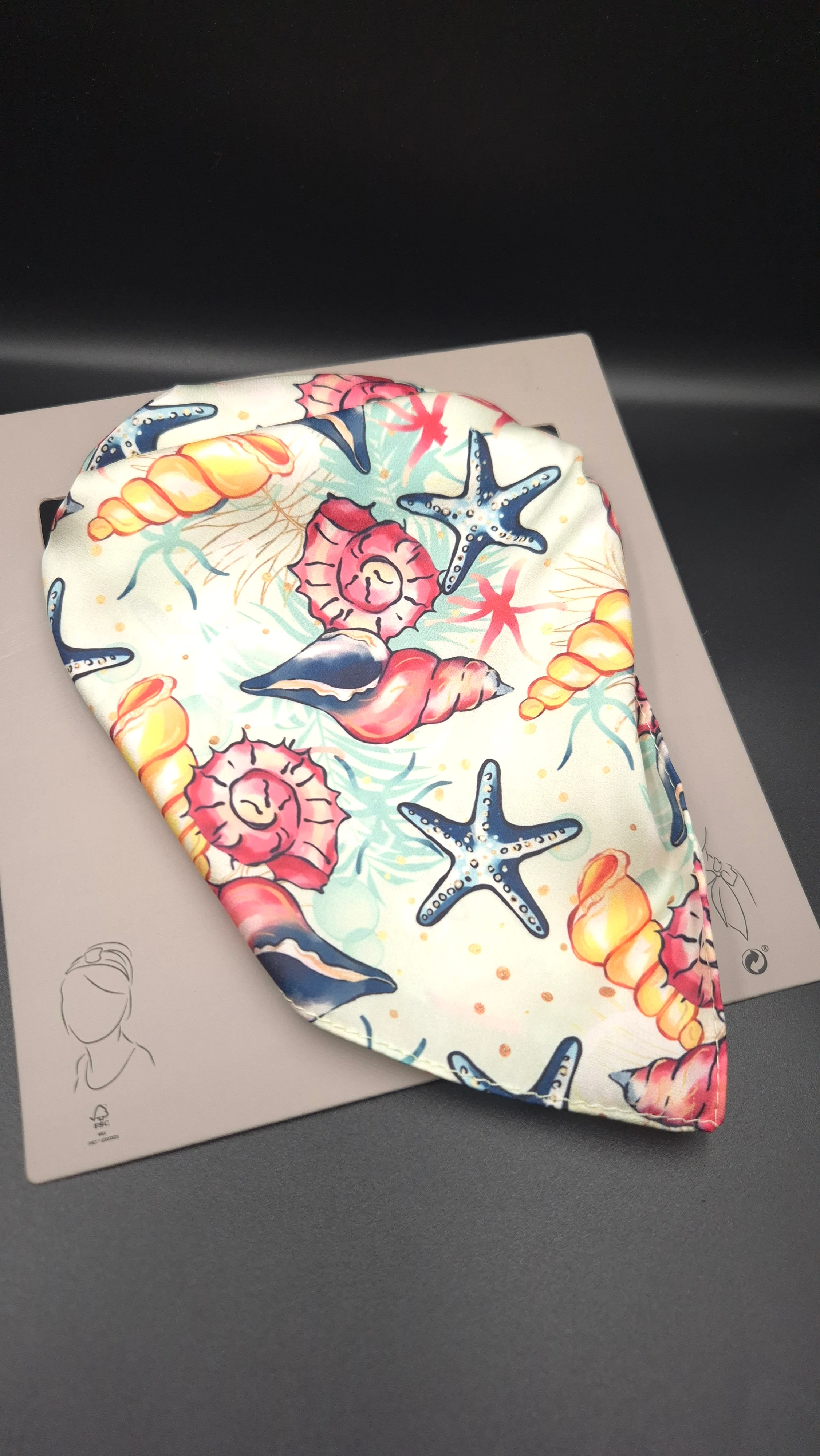 Kumsal Hazinesi Kare Fular