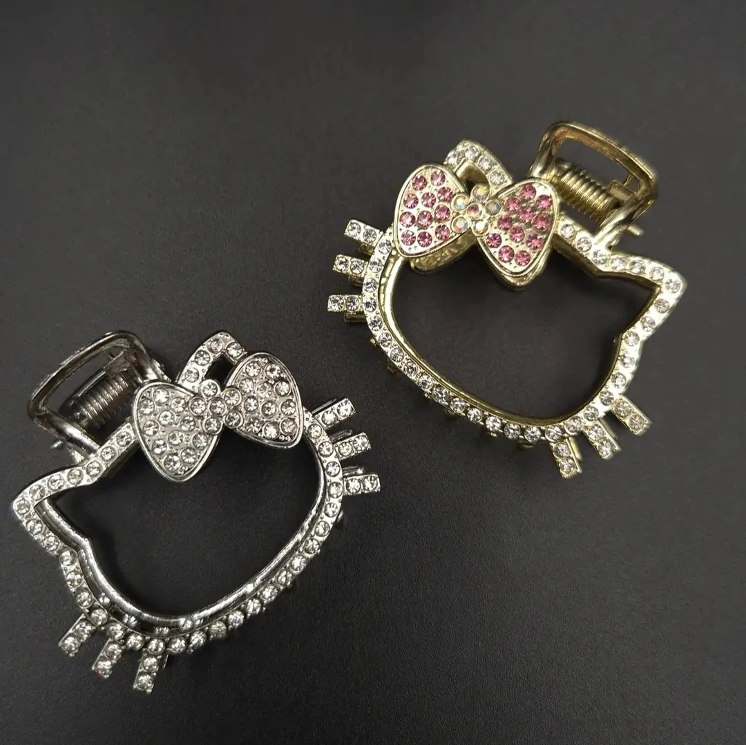 Süslü Kitty Metal Mandal Toka