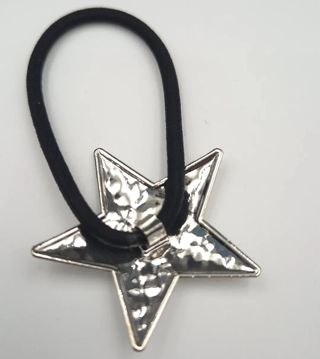 Mira – Yıldız Figürlü Metal Detaylı Lastik Toka