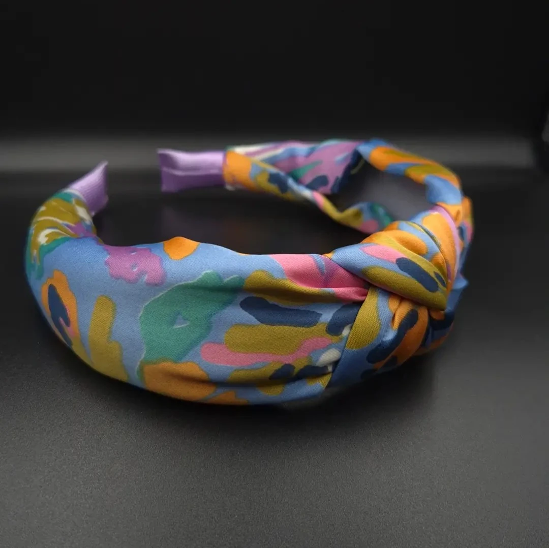  Azurea Düğümlü Kumaş Taç