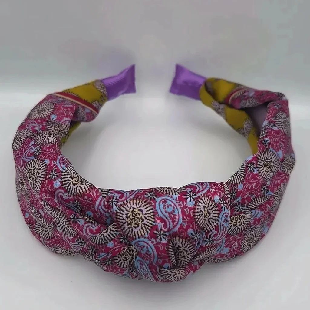 Amara Düğümlü Kumaş Taç