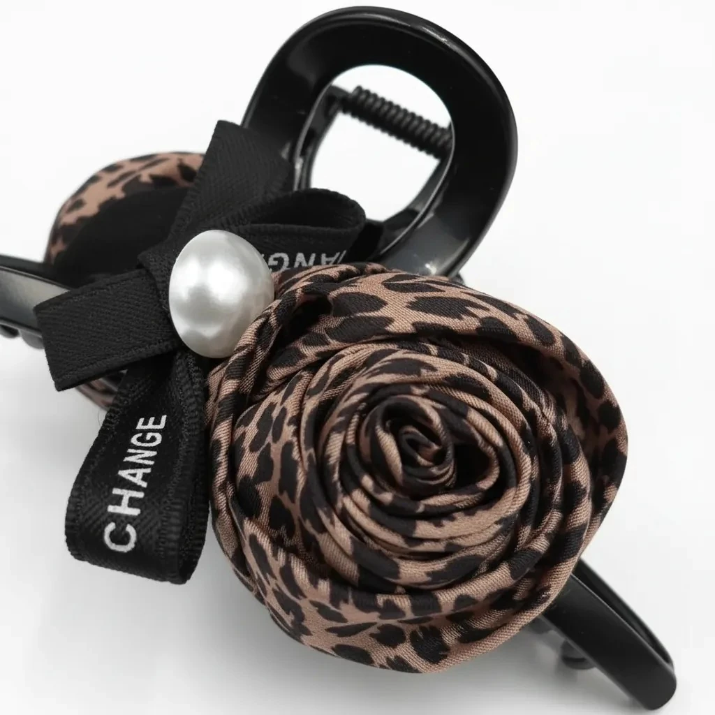 Leopar Desen Güllü Mandal Toka