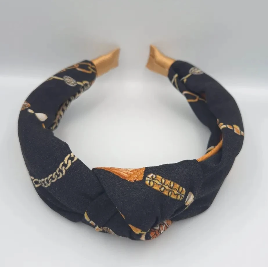 Aurelia Düğümlü Kumaş Taç