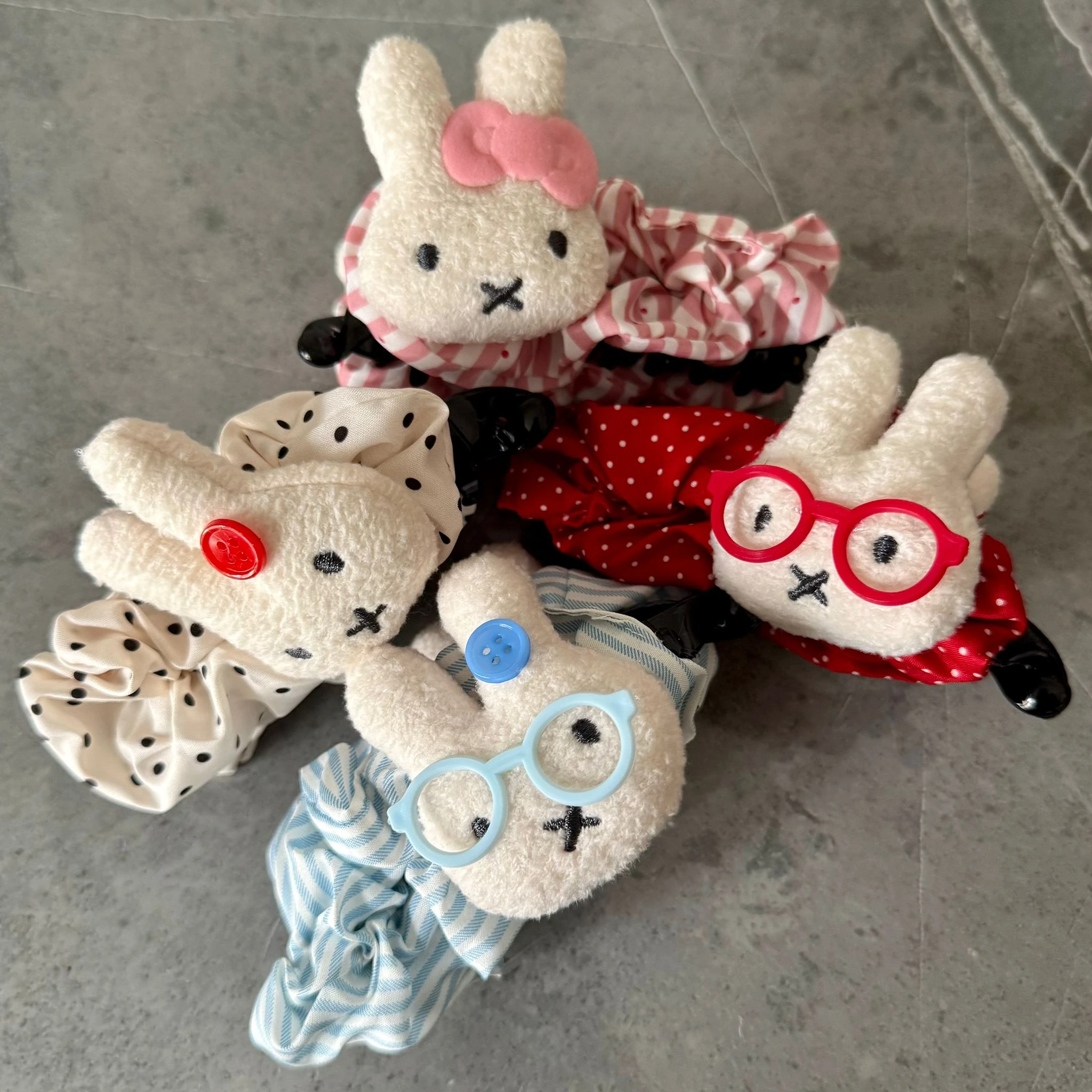 Tavşan Bahçesi – Kumaş Kaplı Muz Toka