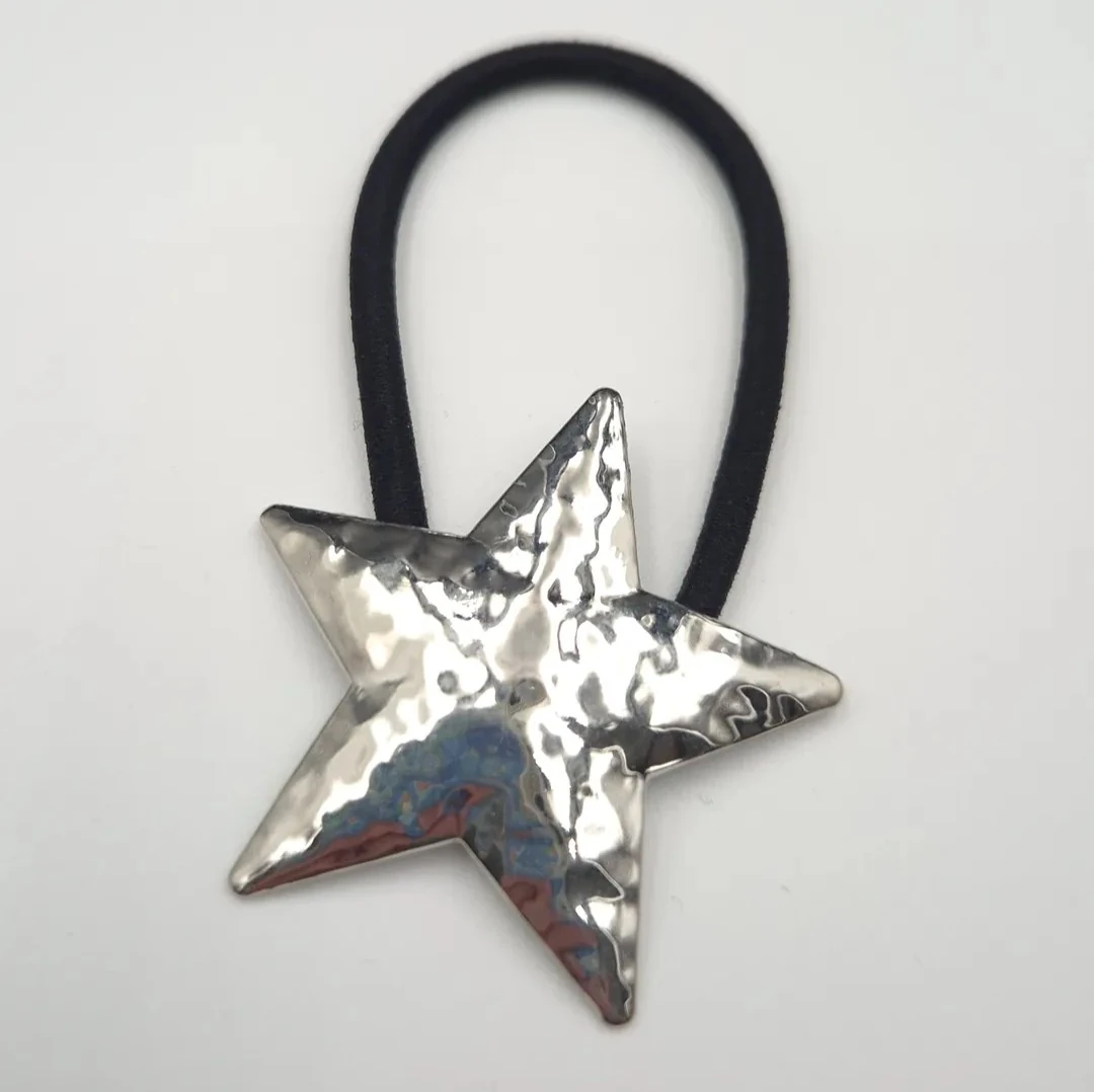 Mira – Yıldız Figürlü Metal Detaylı Lastik Toka
