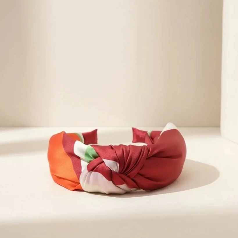 Verdi Düğümlü Kumaş Taç