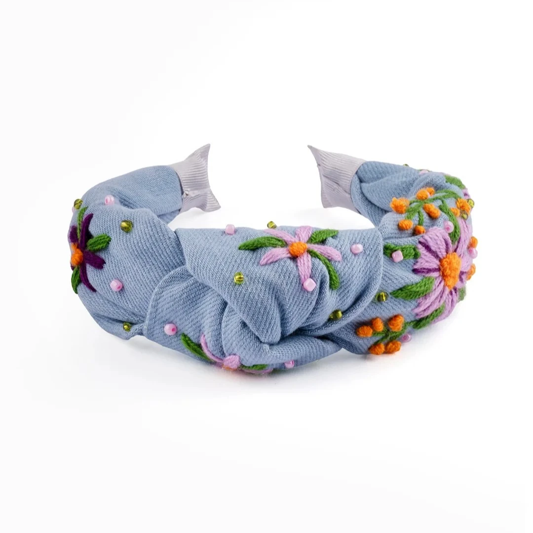 Mavi Bahçe – El İşlemeli Kot Düğüm Taç