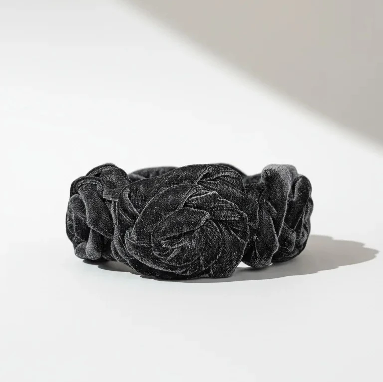 Rosalia Kadife Gül Özel Tasarım Taç