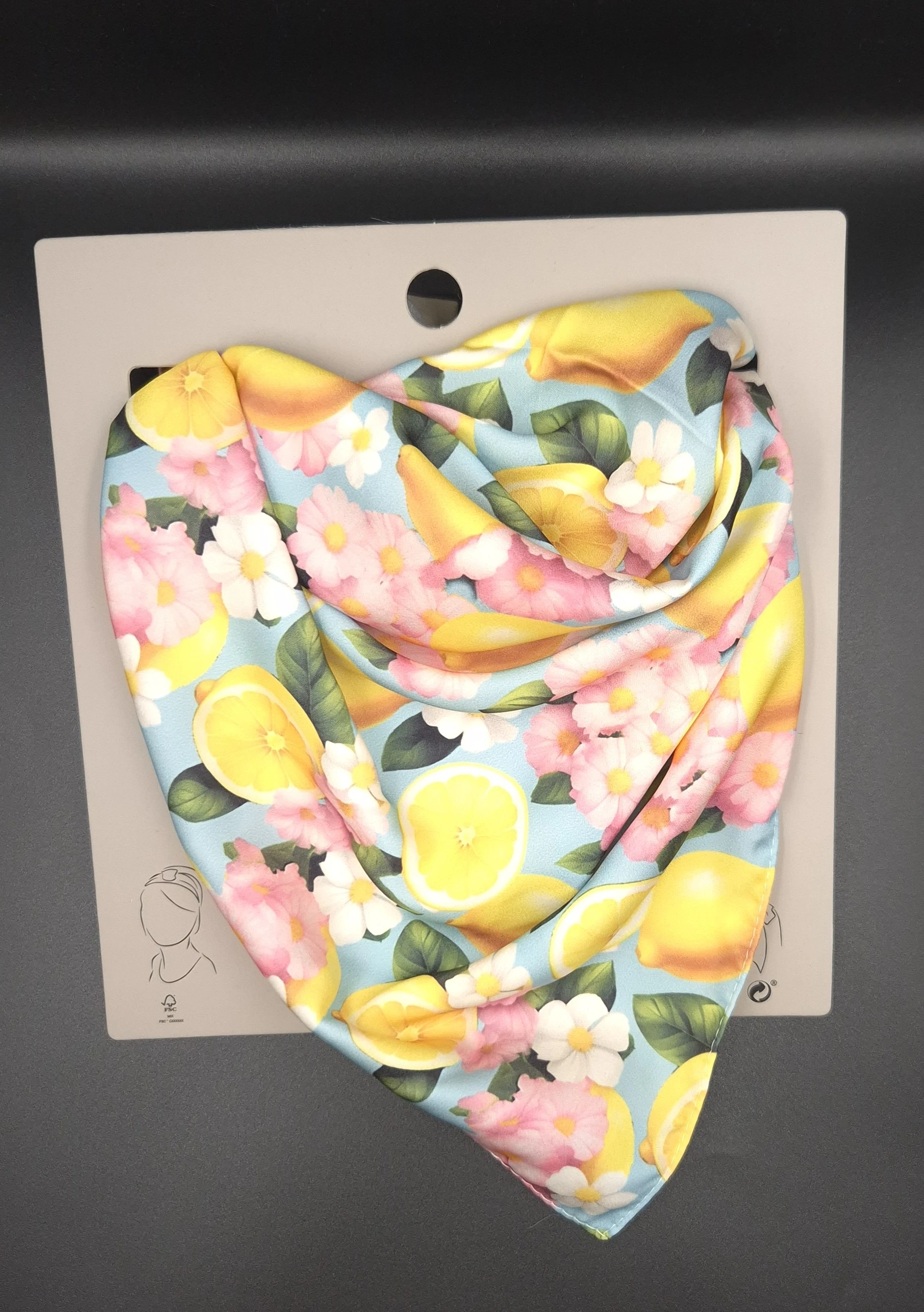 Limon Bahçesi Kare Fular