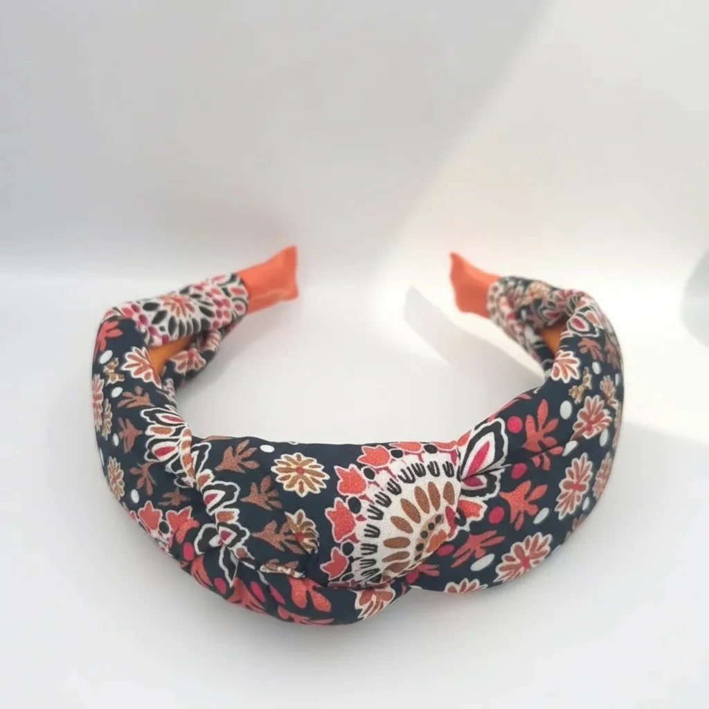 Terama Düğümlü Kumaş Taç