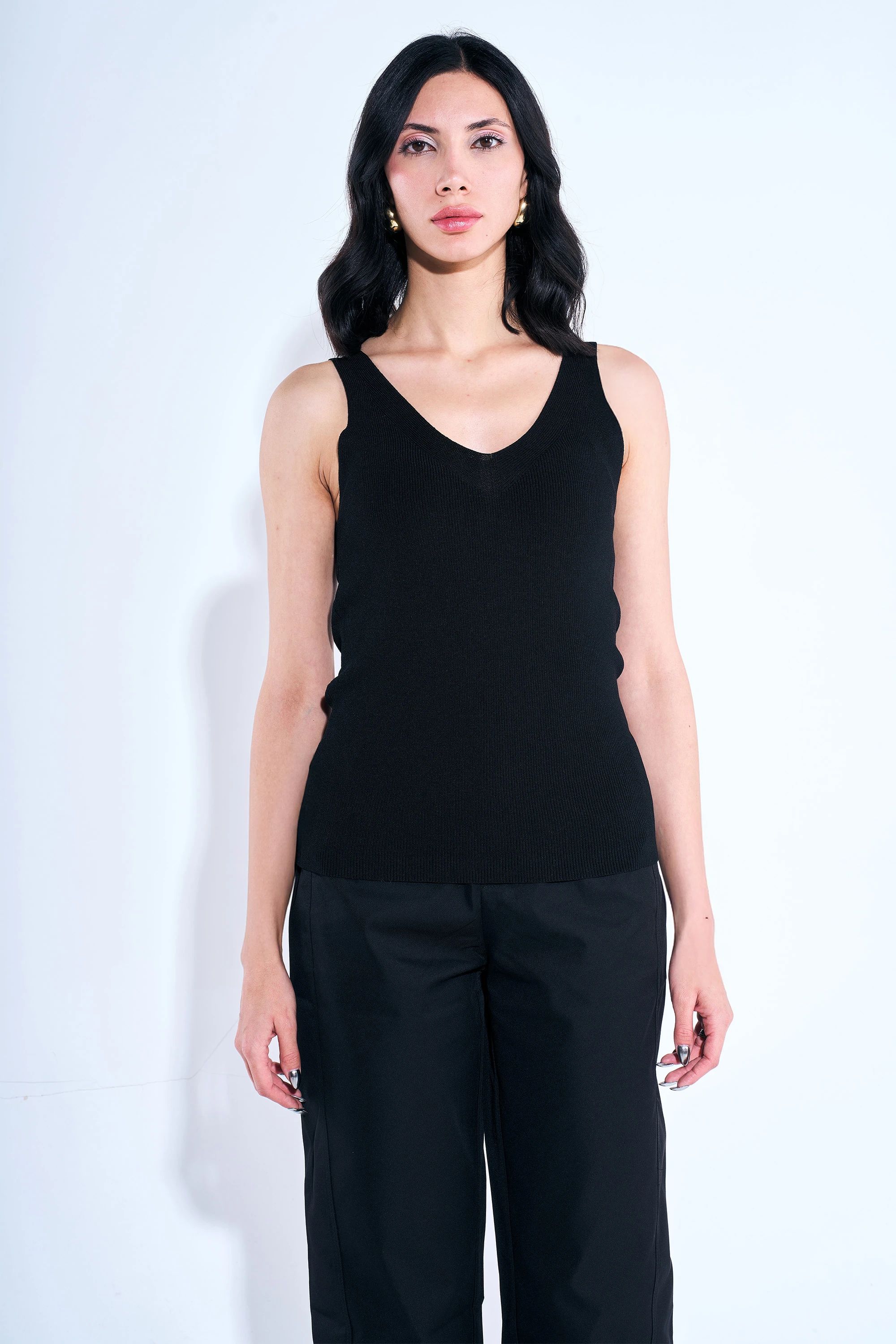 Önü Arkası V Yaka Triko