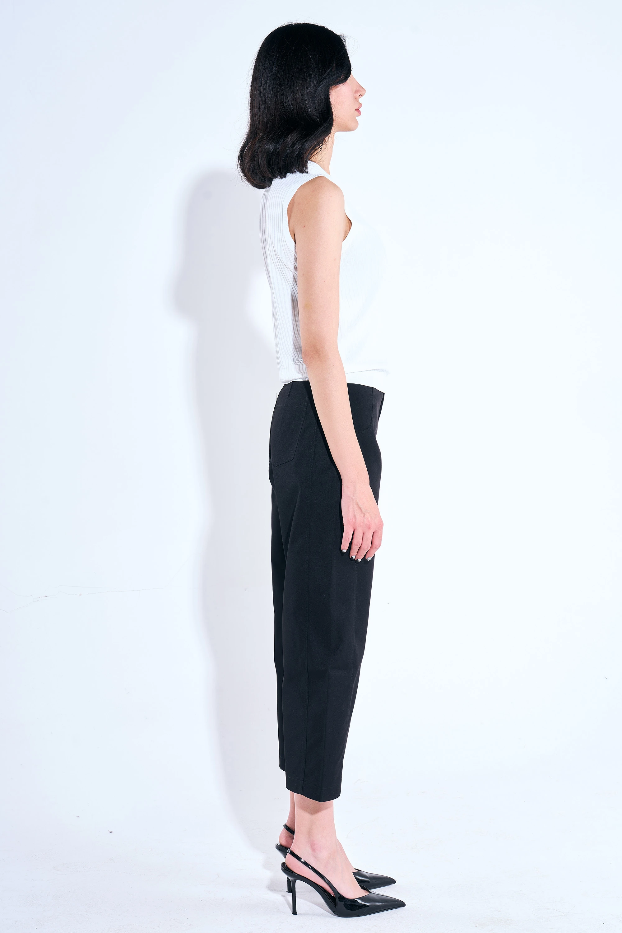 Sıfır Yaka Fitilli Kolsuz Triko Bluz