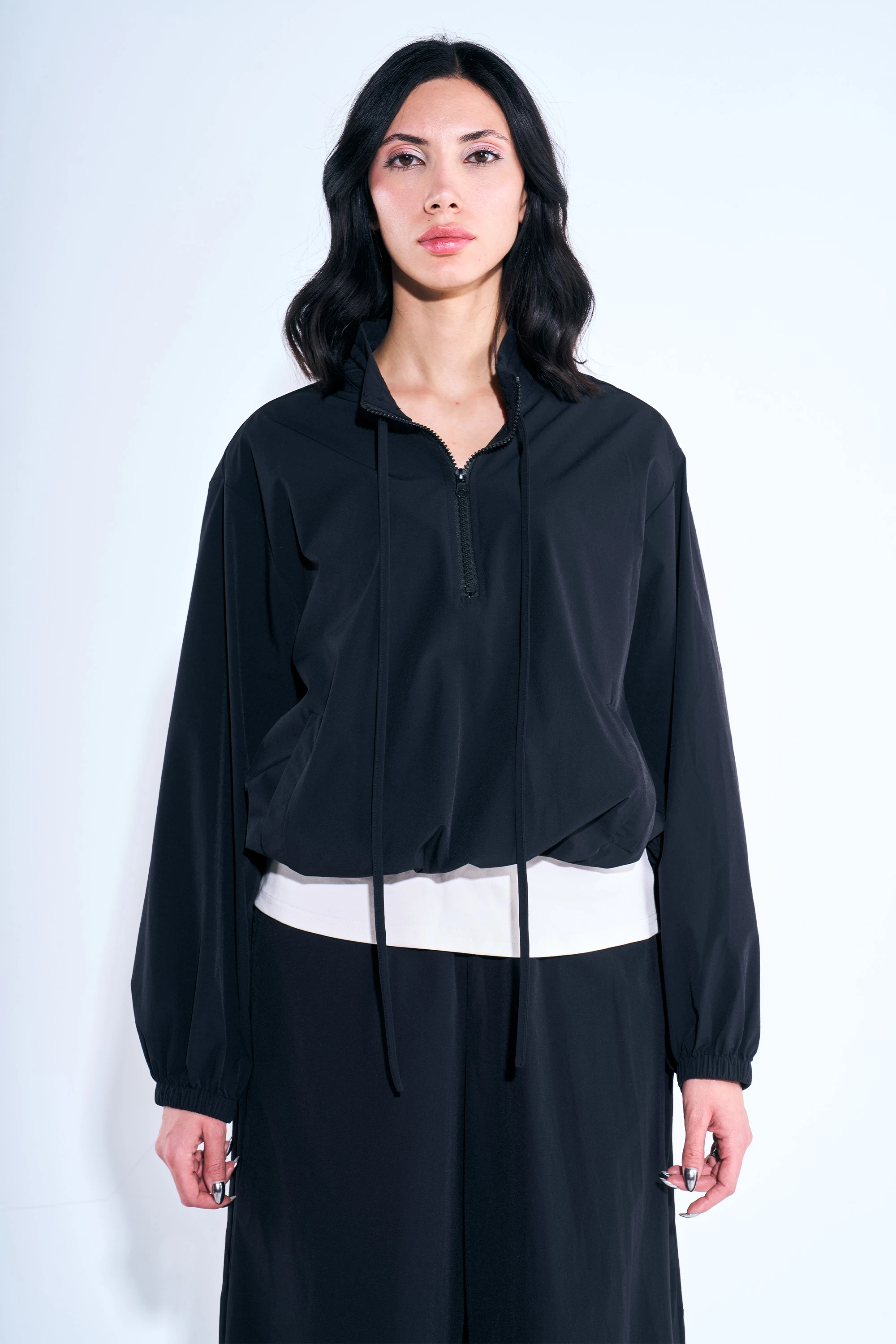 Paraşüt Kumaş Penye Detaylı Spor Üst