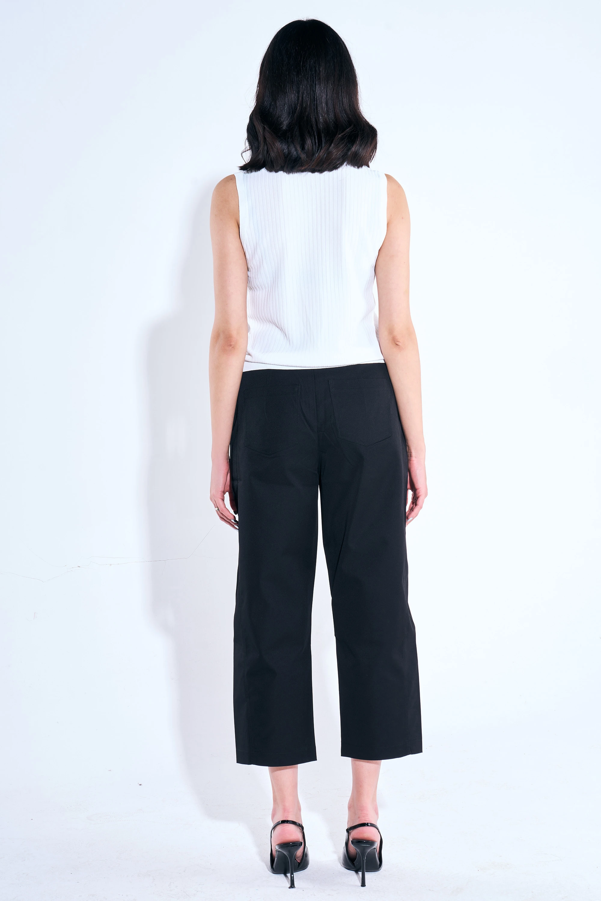 Sıfır Yaka Fitilli Kolsuz Triko Bluz