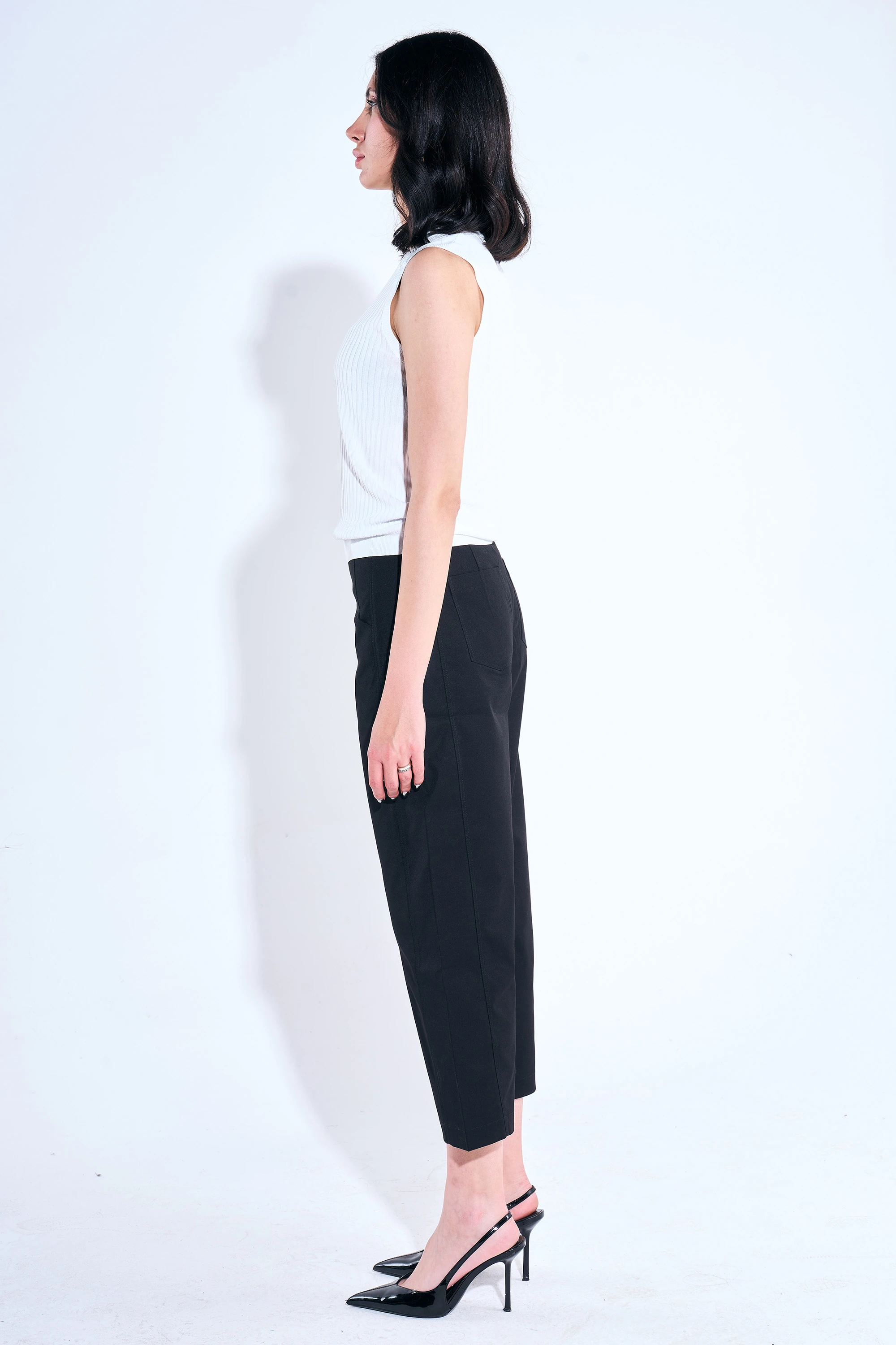 Sıfır Yaka Fitilli Kolsuz Triko Bluz