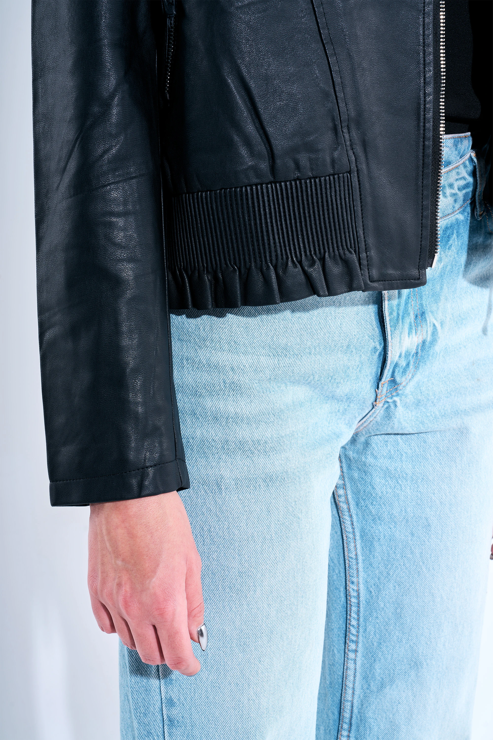 Beli Lastikli Deri Ceket