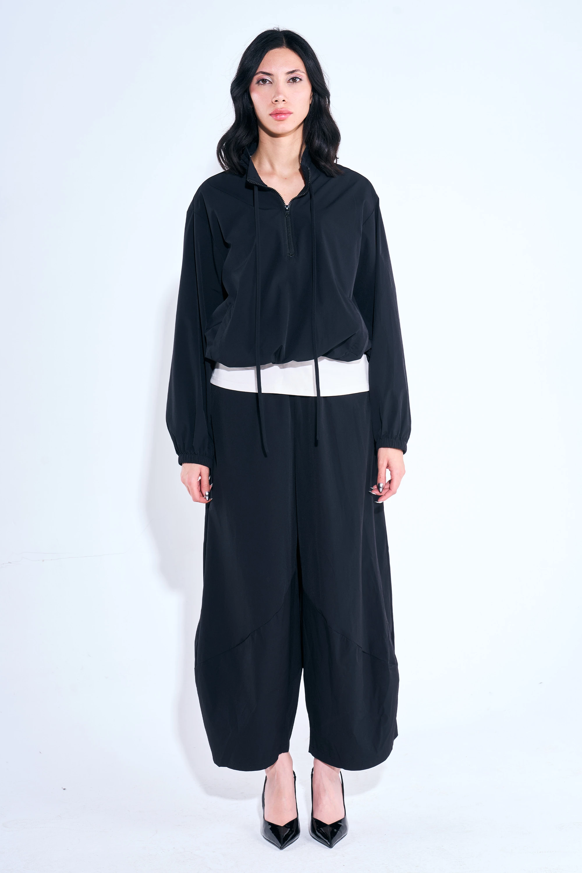 Paraşüt Kumaş Penye Detaylı Spor Üst