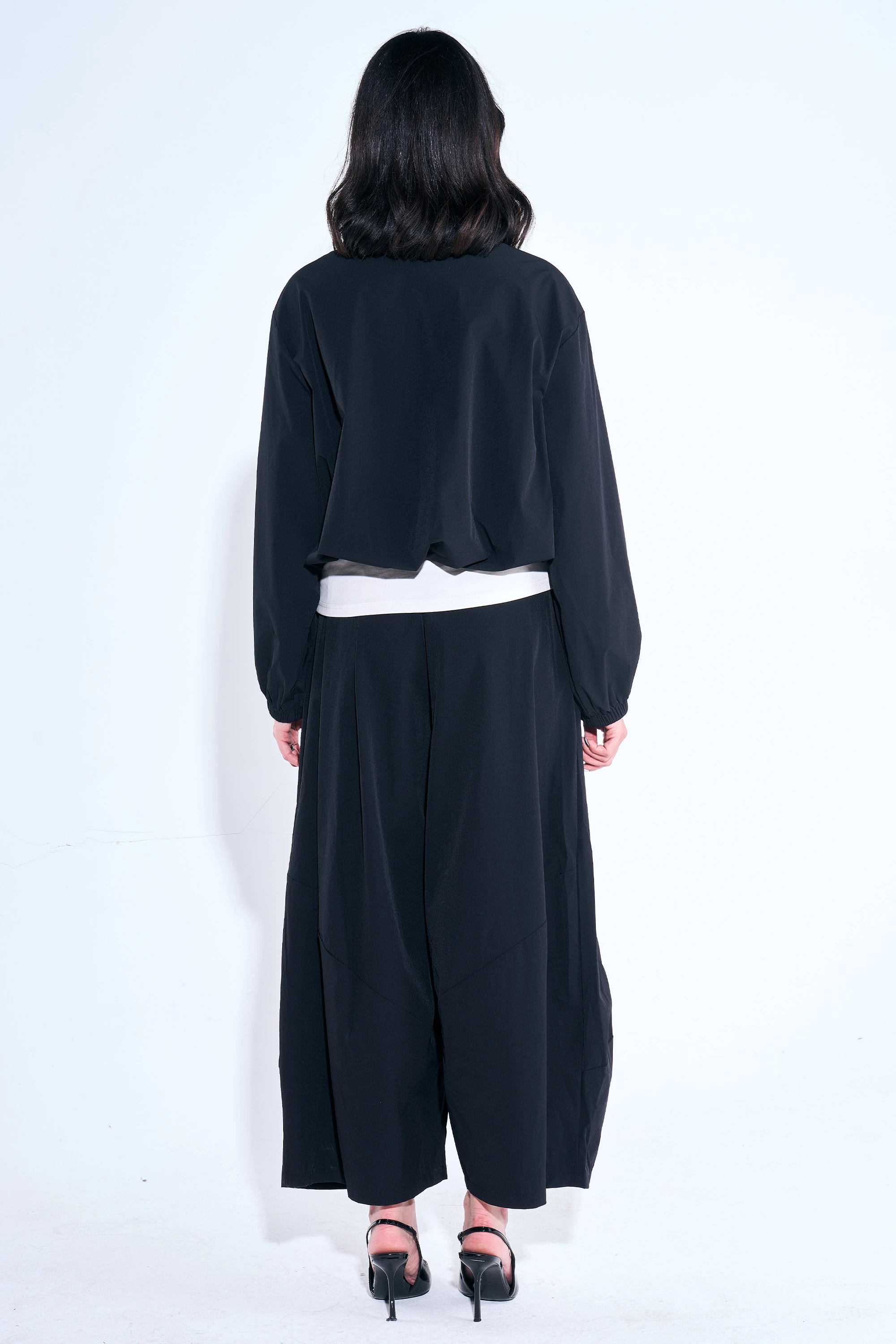 Paraşüt Kumaş Penye Detaylı Spor Üst