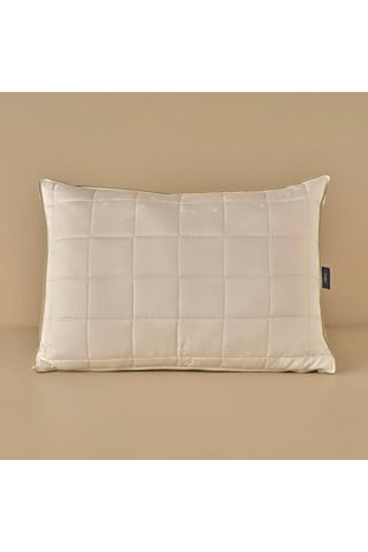 Bella Maison Premium Çiçek Desenli Dış Kumaş:%30 Bambu%70 Pamuk/İç Dolgu:%30 Bambu%70 Polyester Yas