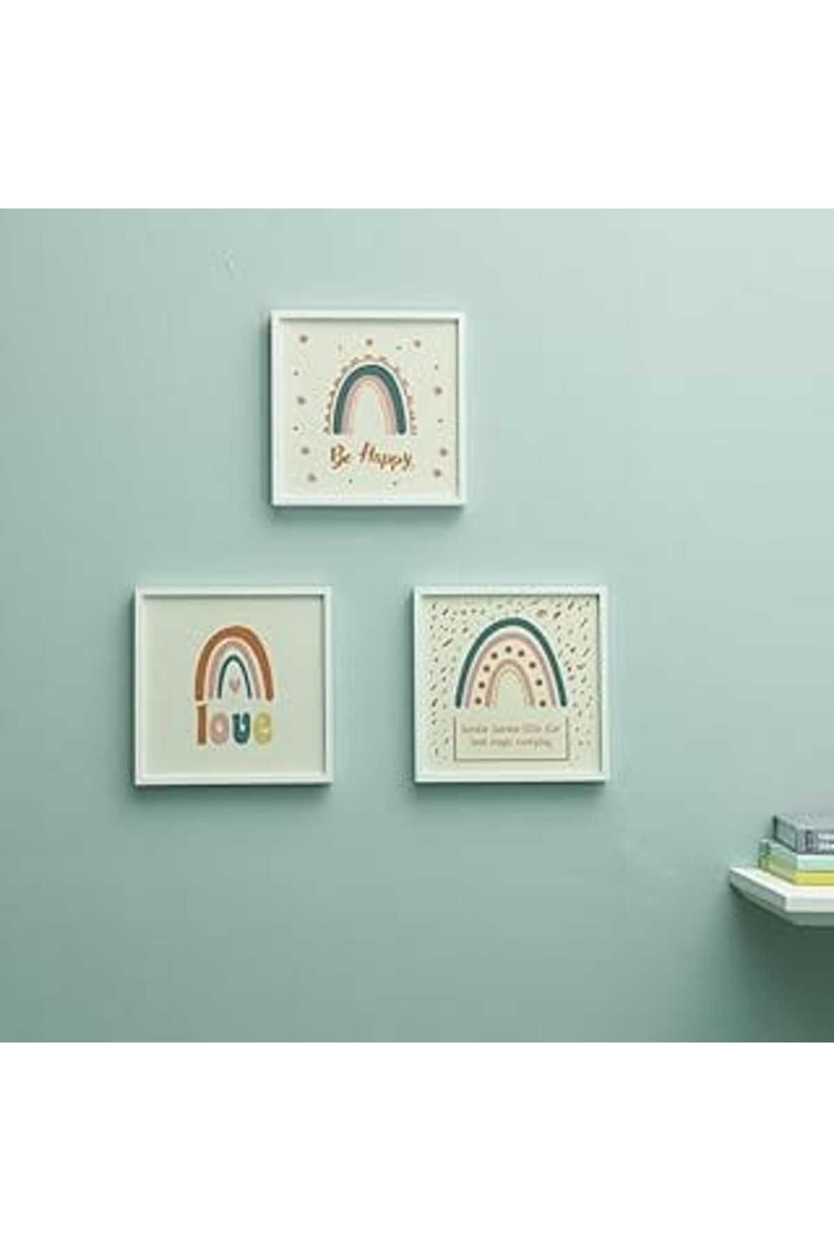 Bebek Odası İçin Minimal Tasarımlı Çerçeve