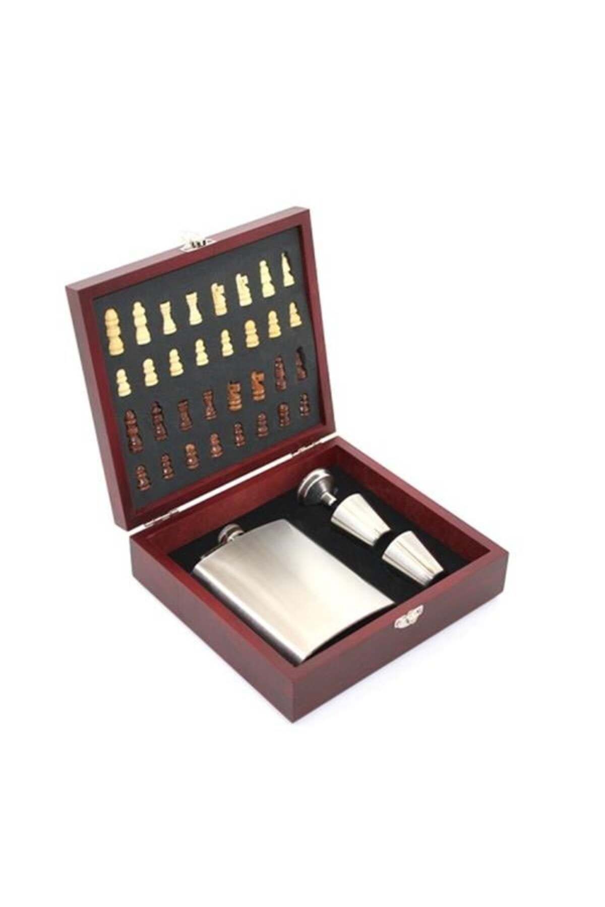Ahşap Kutulu Satrançlı Matara Seti 8 Oz