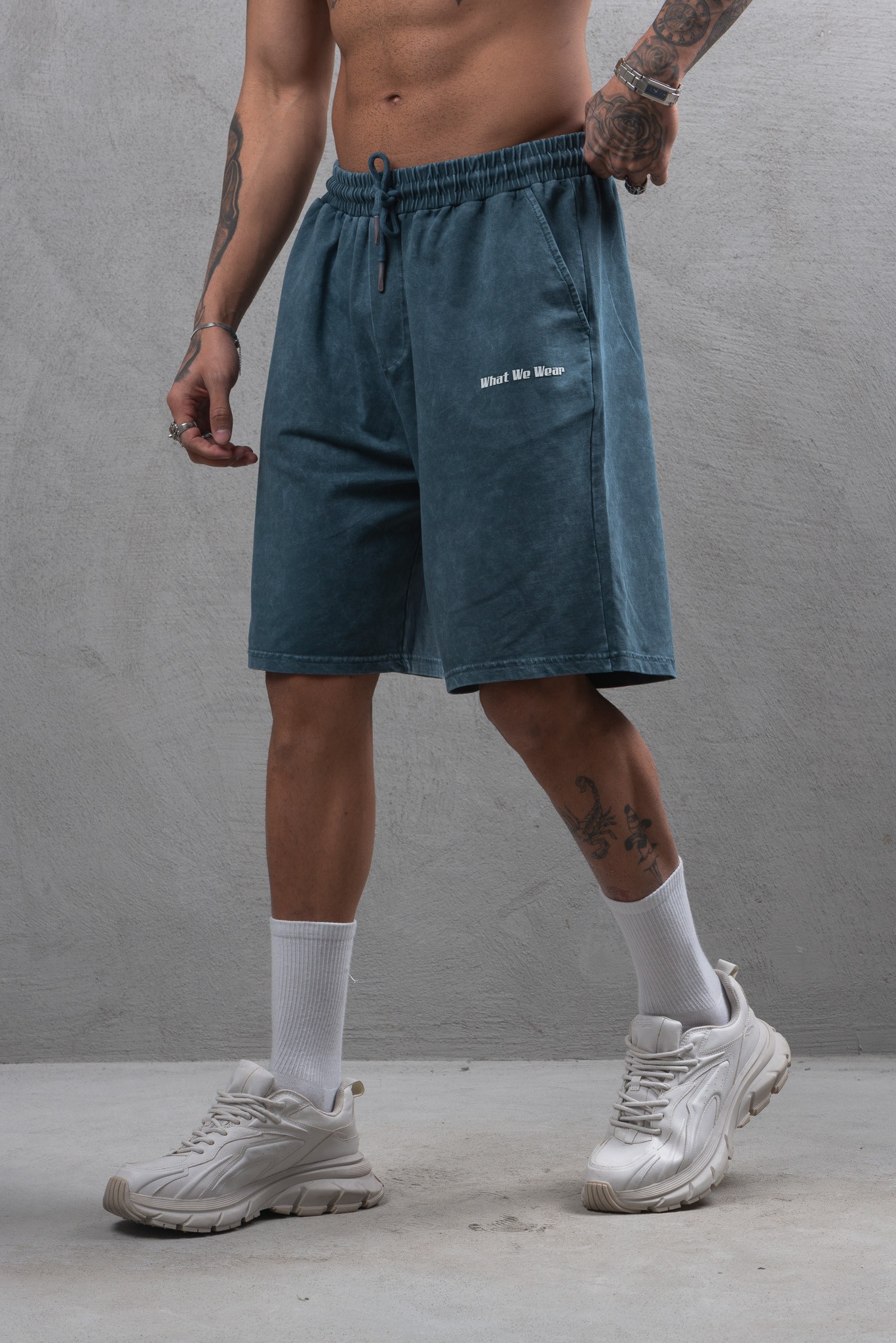 Maksim Oversize Yıkamalı Basic Şort – Enjeksiyon Baskılı | 10027 - Füme