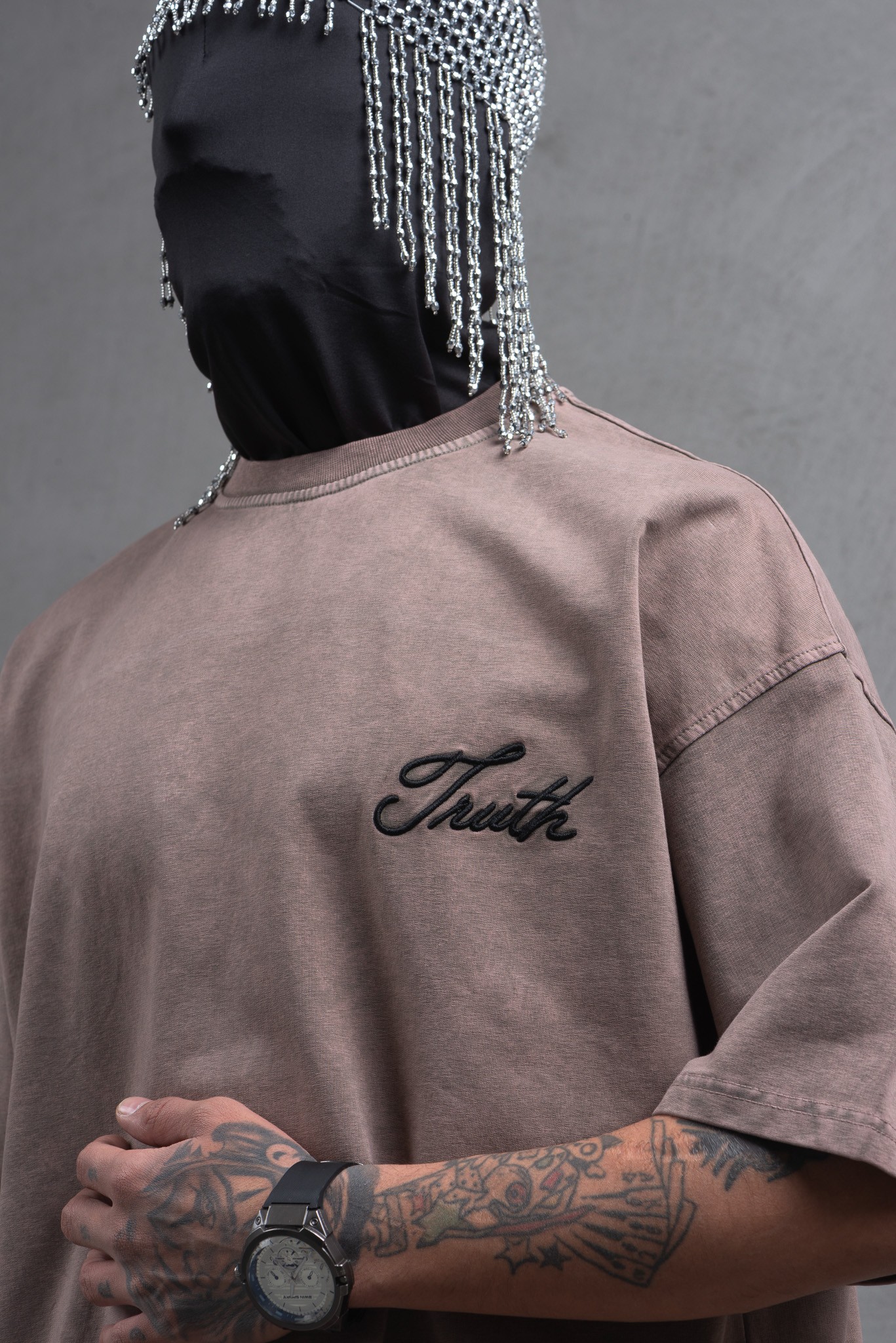 Maksim Oversize – Nakış Detaylı Yıkamalı Tişört | 10054 - Vizon