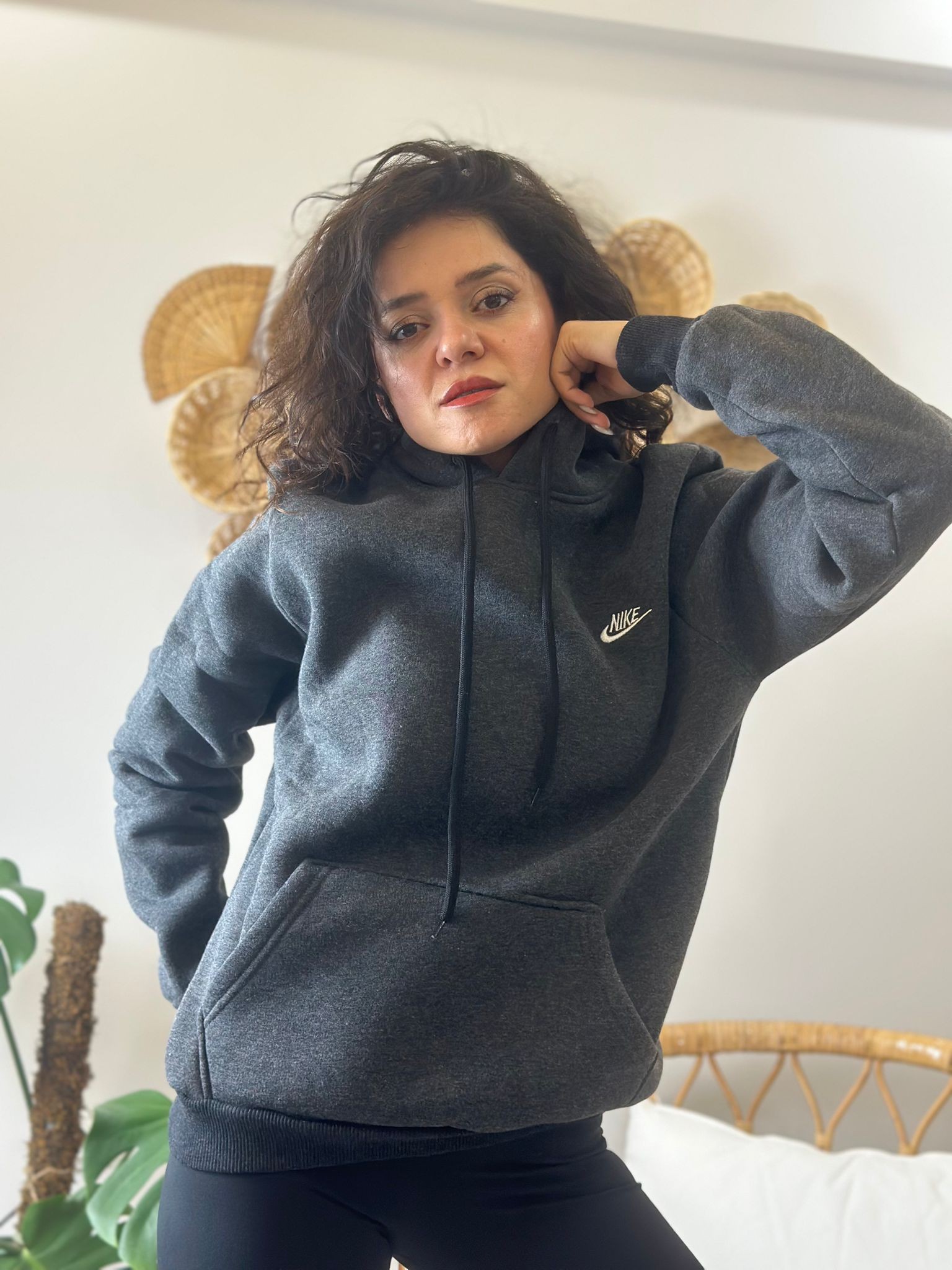 NIKE UNISEXS SWEAT