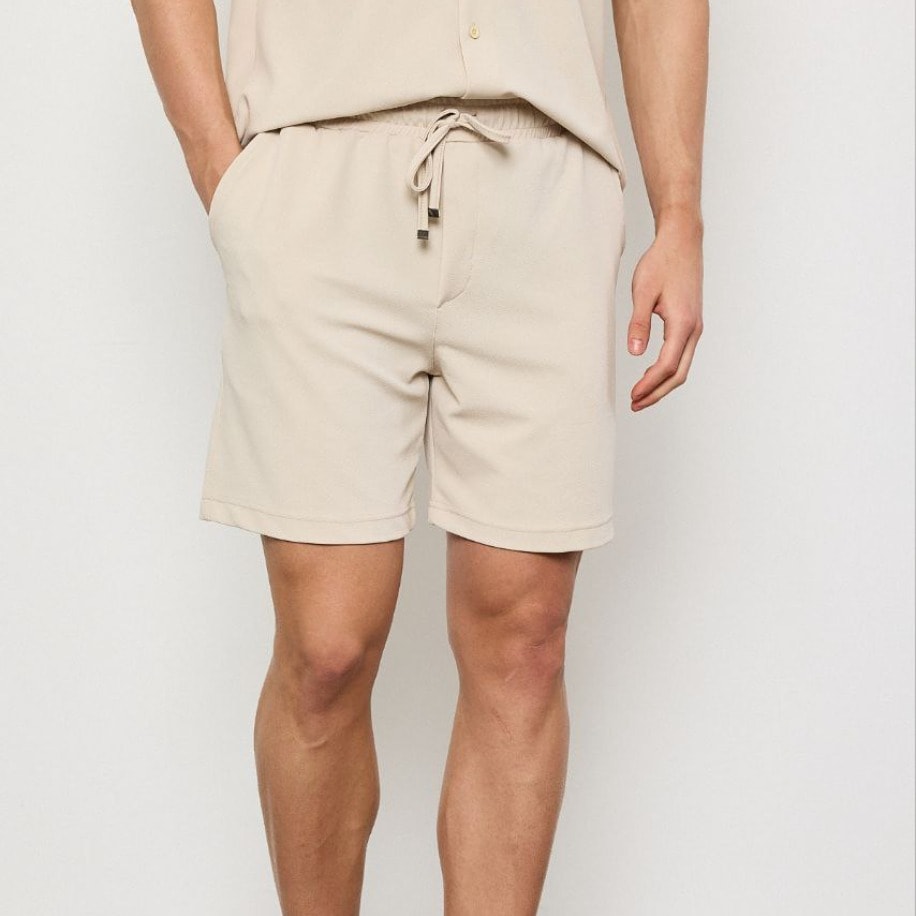 Jakarlı Örme Kumaş Şort