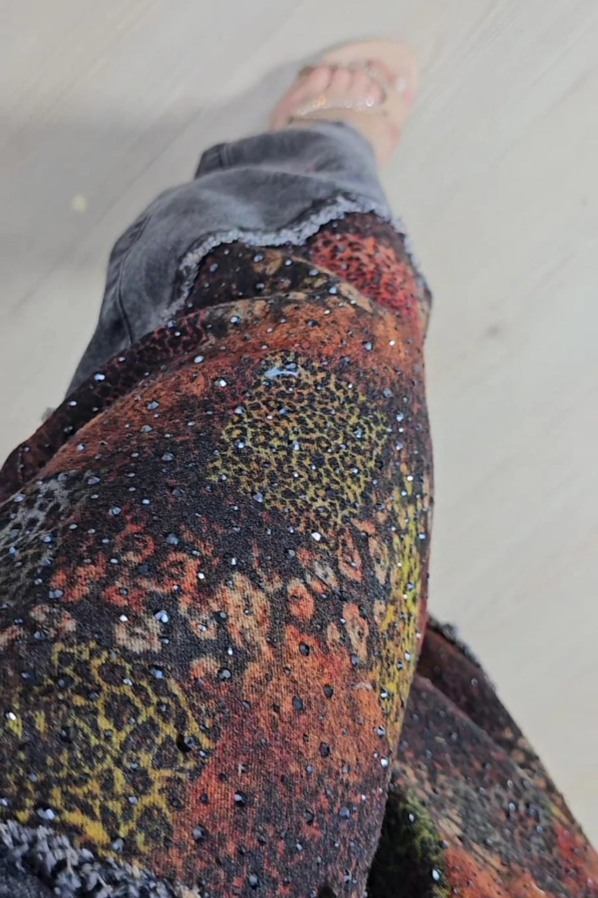 Taş Detaylı Desenli Takım 