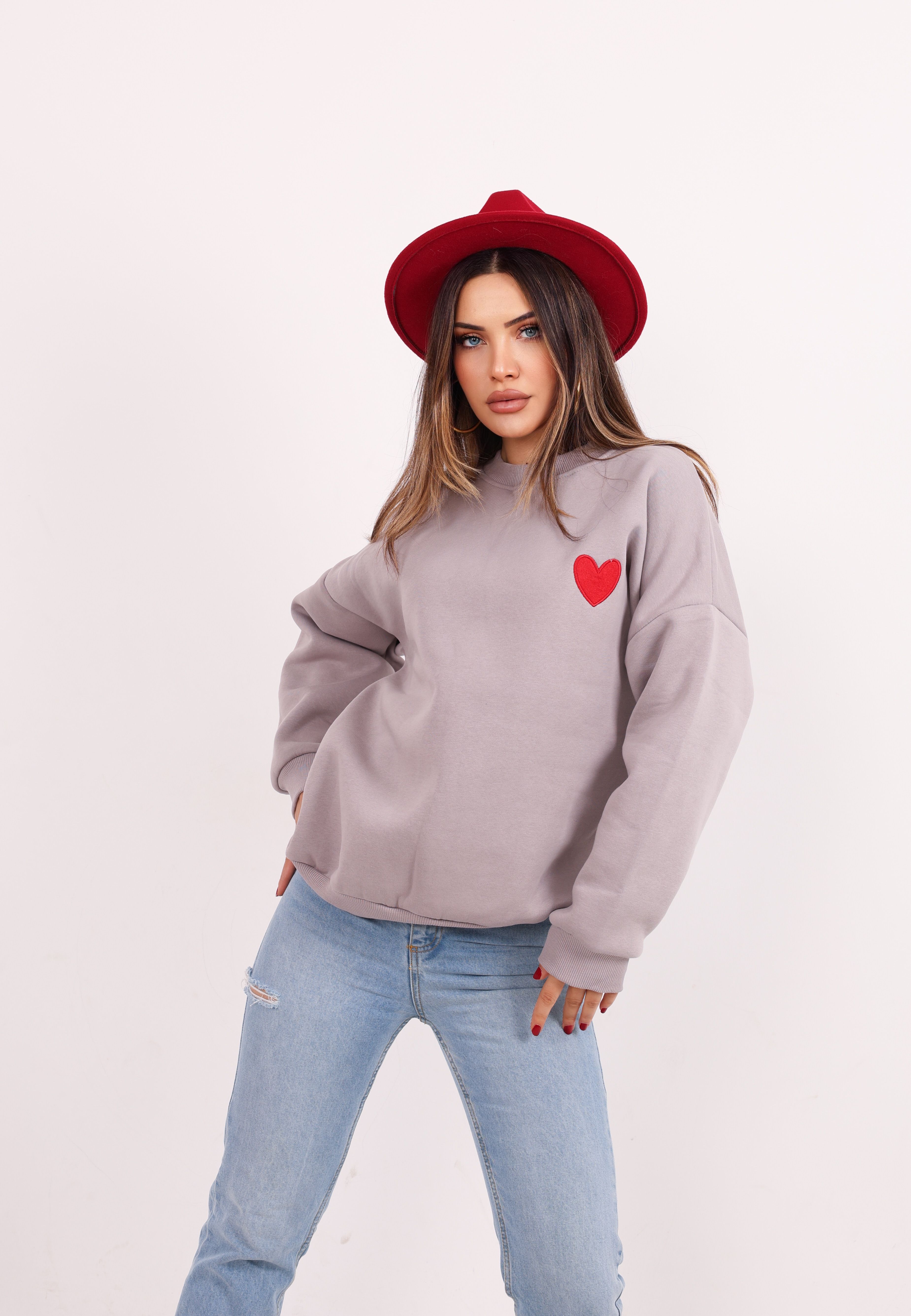 Kalp Detay Gri Sweatshirt