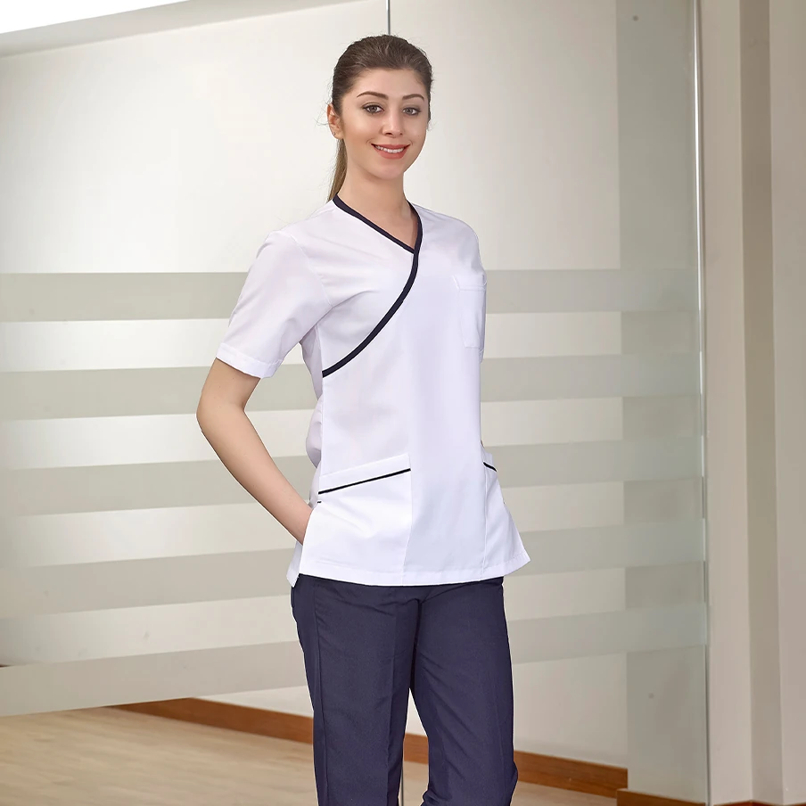 Üst Beyaz Alt Lacivert Kruvaze Yaka Takım (Lüks Likra Kumaş)